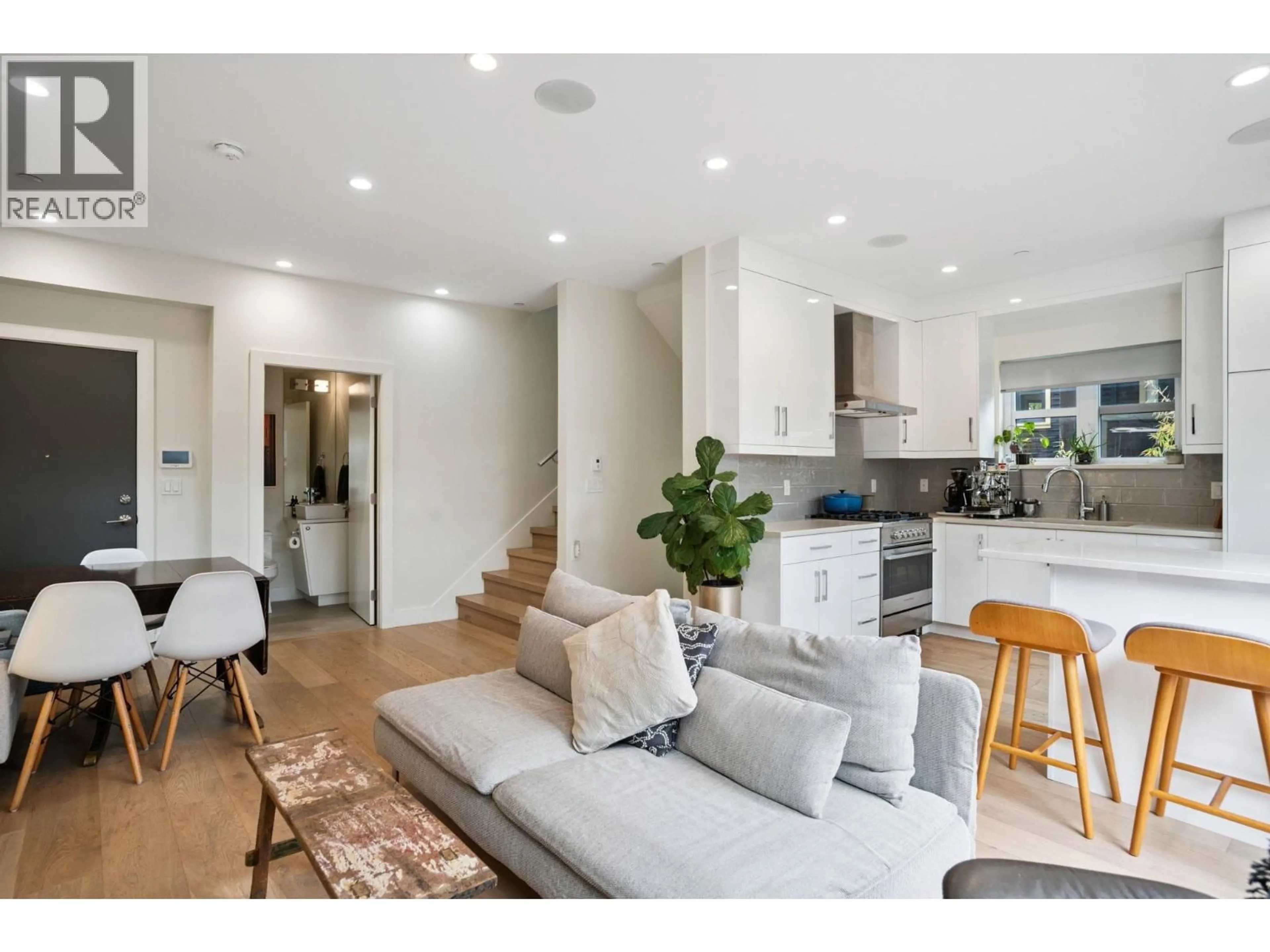 Open concept kitchen, unknown for 764 14TH AVENUE, Vancouver British Columbia V5T2N3