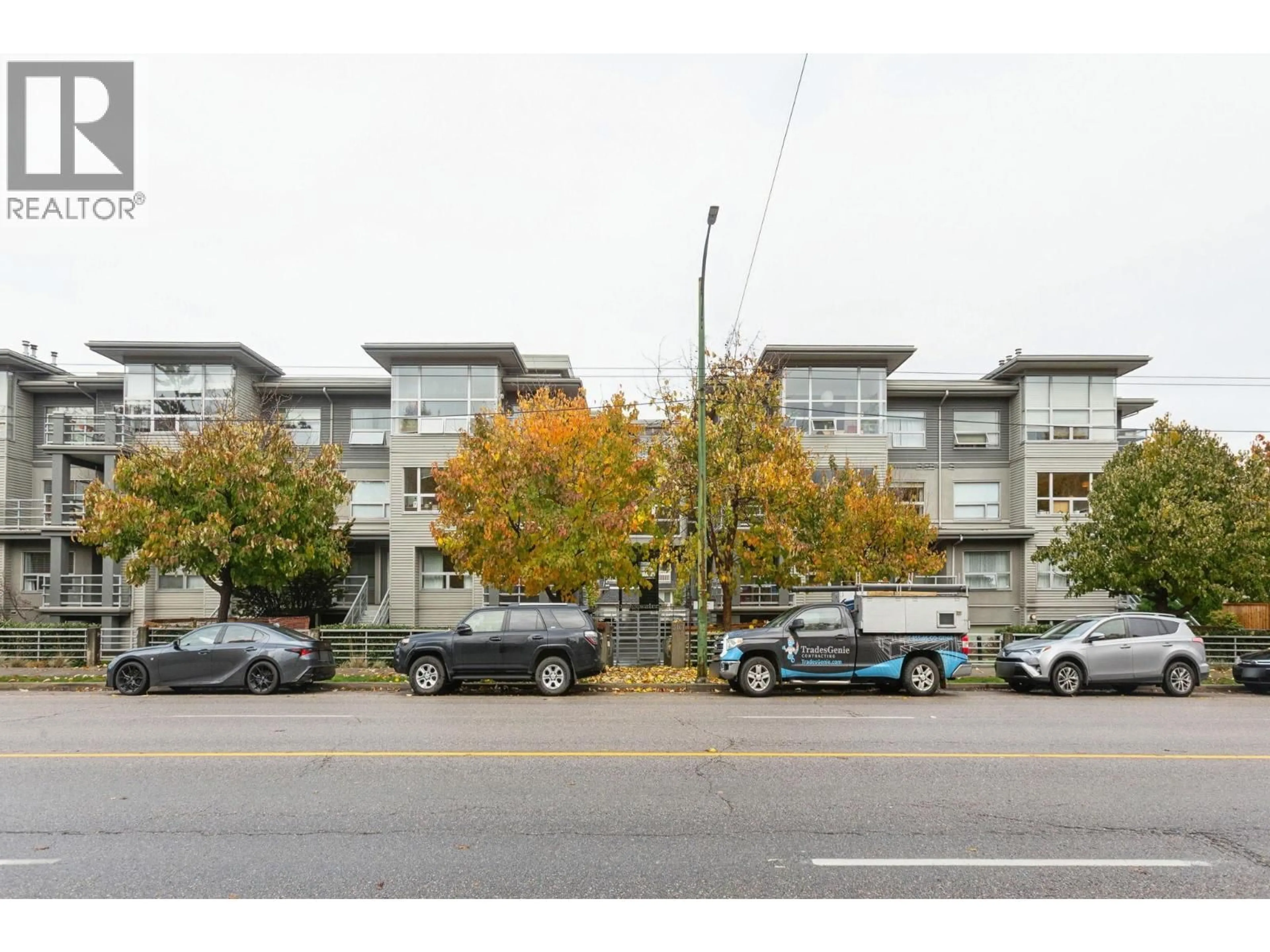 Unknown for 406 - 3161 4TH AVENUE, Vancouver British Columbia V6K1R6