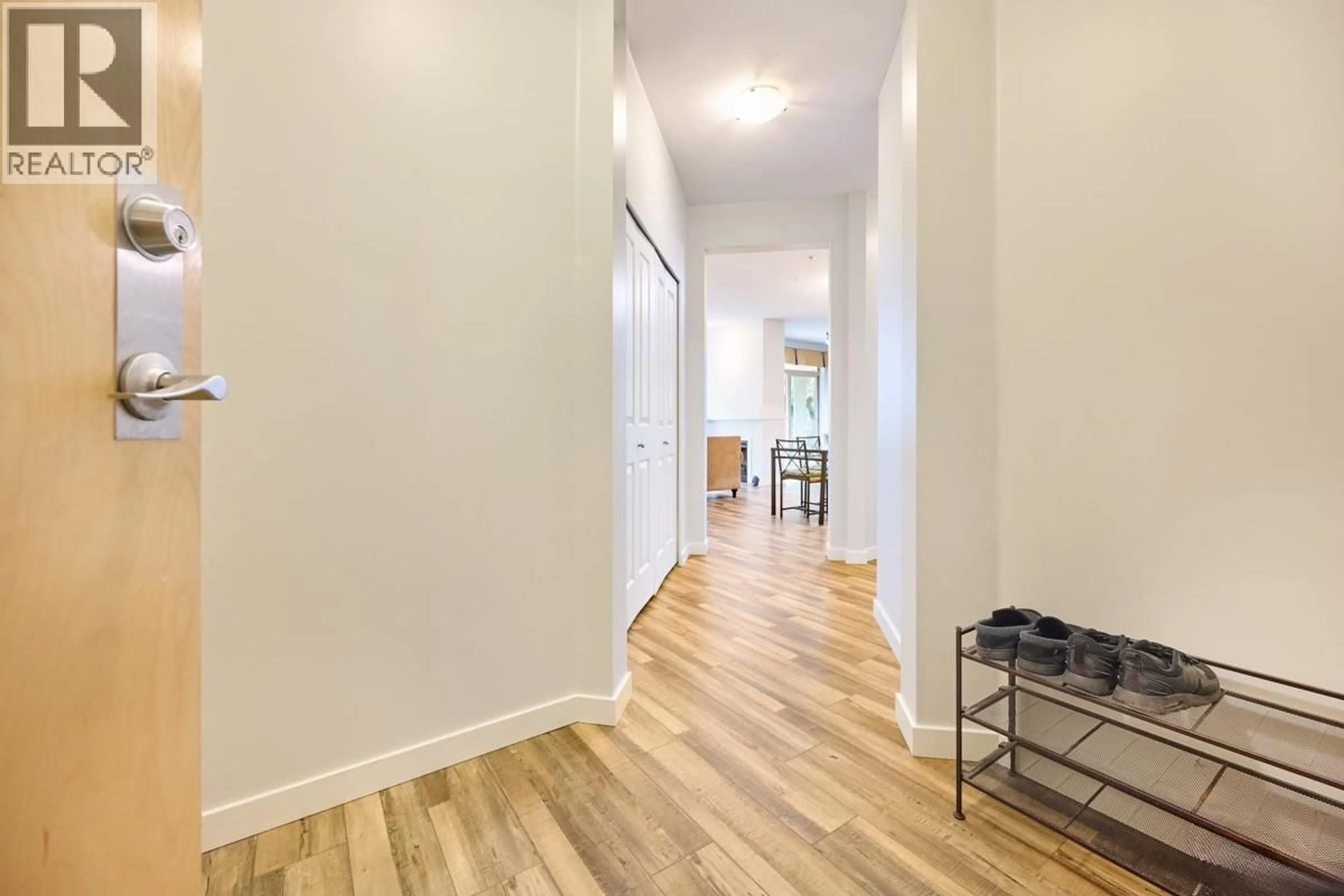 Indoor entryway for 119 - 801 KLAHANIE DRIVE, Port Moody British Columbia V3H5K4