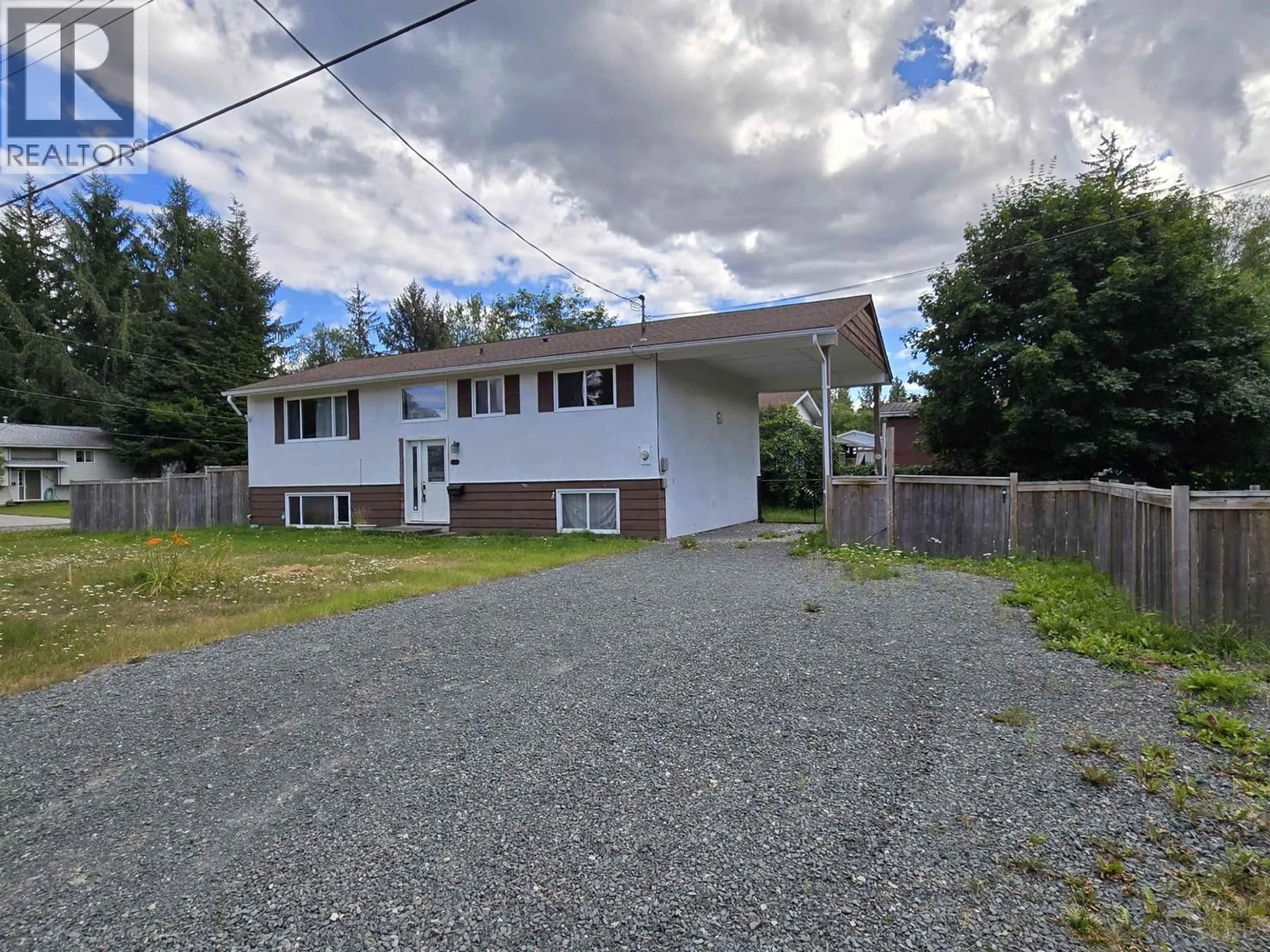 A pic from outside/outdoor area/front of a property/back of a property/a pic from drone, street for 5107 MILLS AVENUE, Terrace British Columbia V8G1C4
