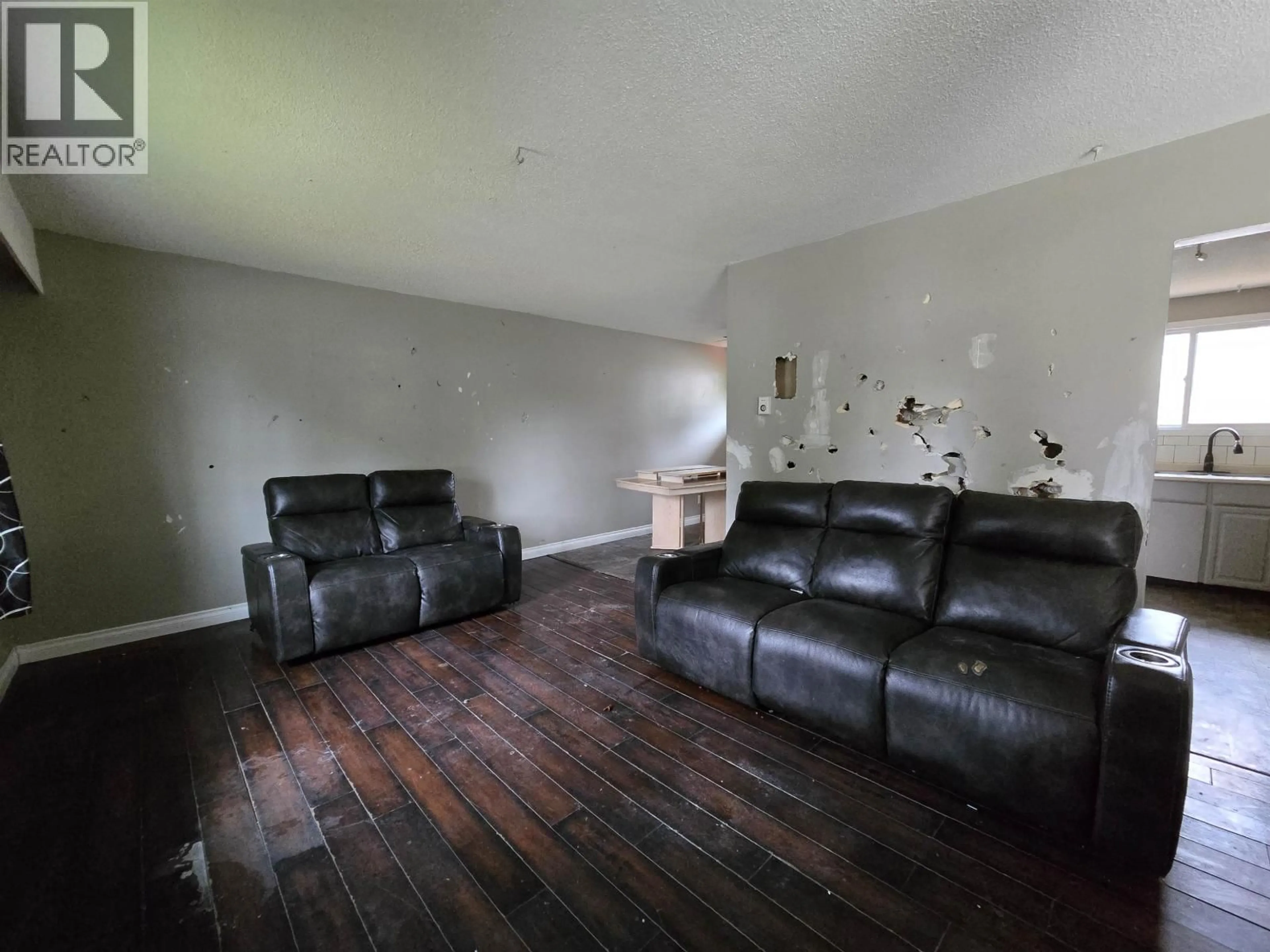 A pic of a room for 5107 MILLS AVENUE, Terrace British Columbia V8G1C4