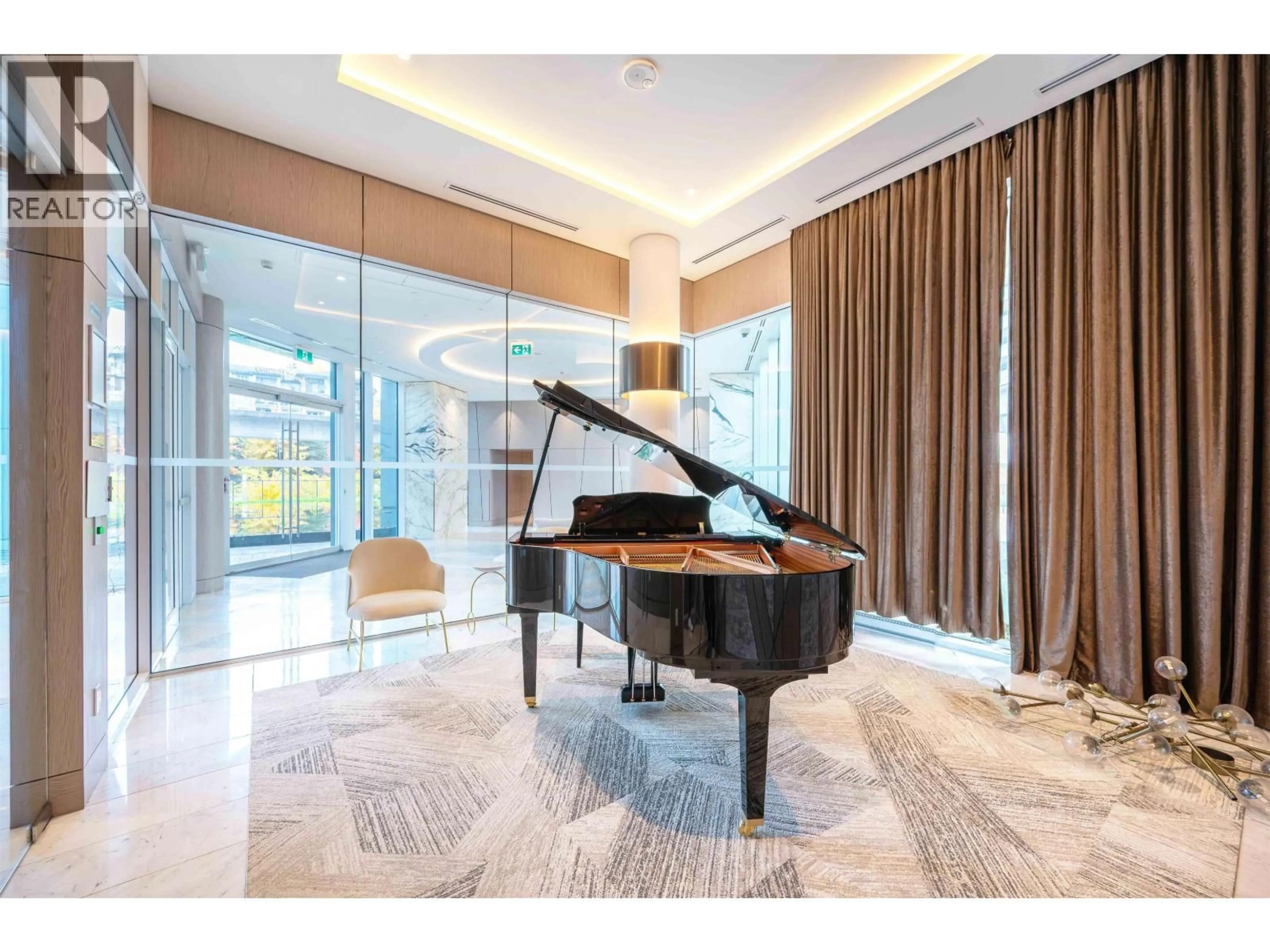 Indoor foyer for 1603 - 4730 LOUGHEED HIGHWAY, Burnaby British Columbia V5C0M9