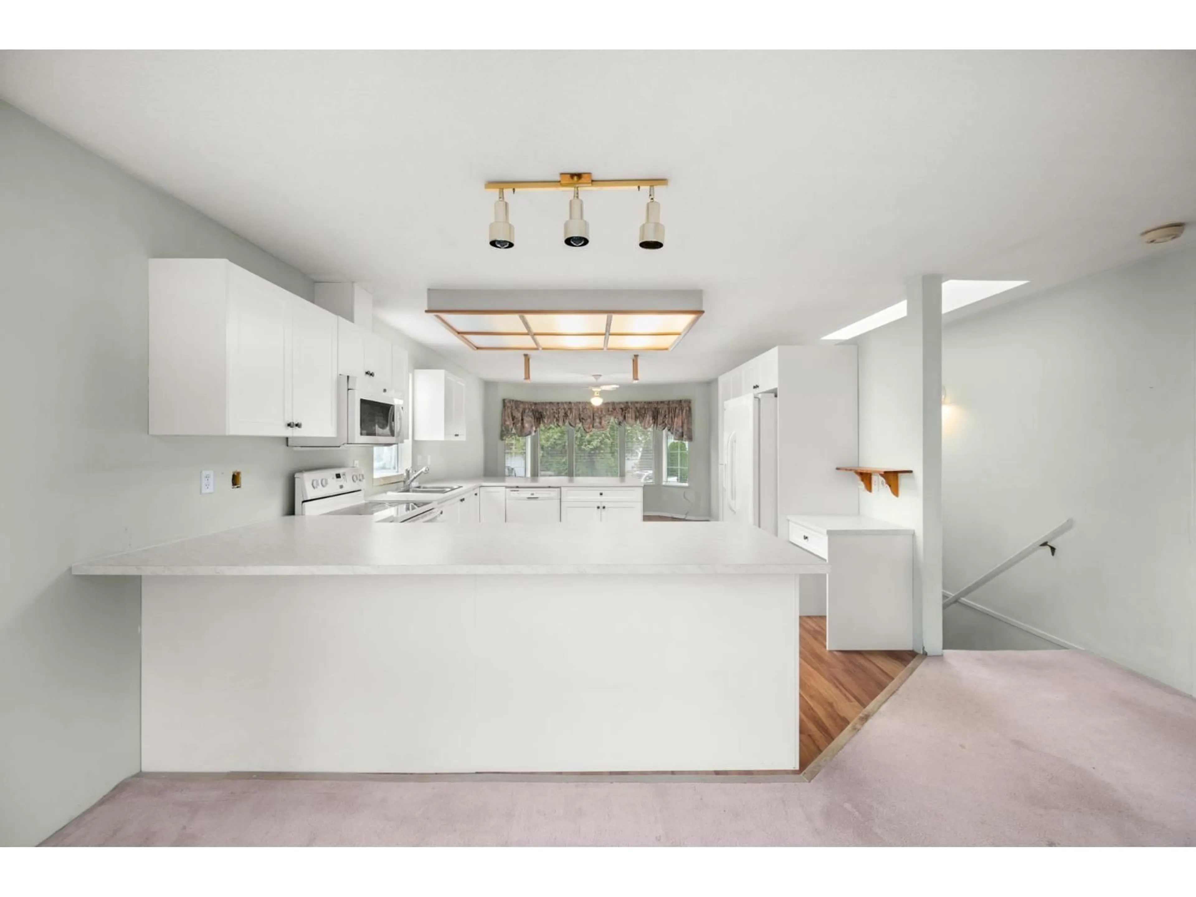 Open concept kitchen, ceramic/tile floor for 10249 SHEAVES, Delta British Columbia V4C8C9