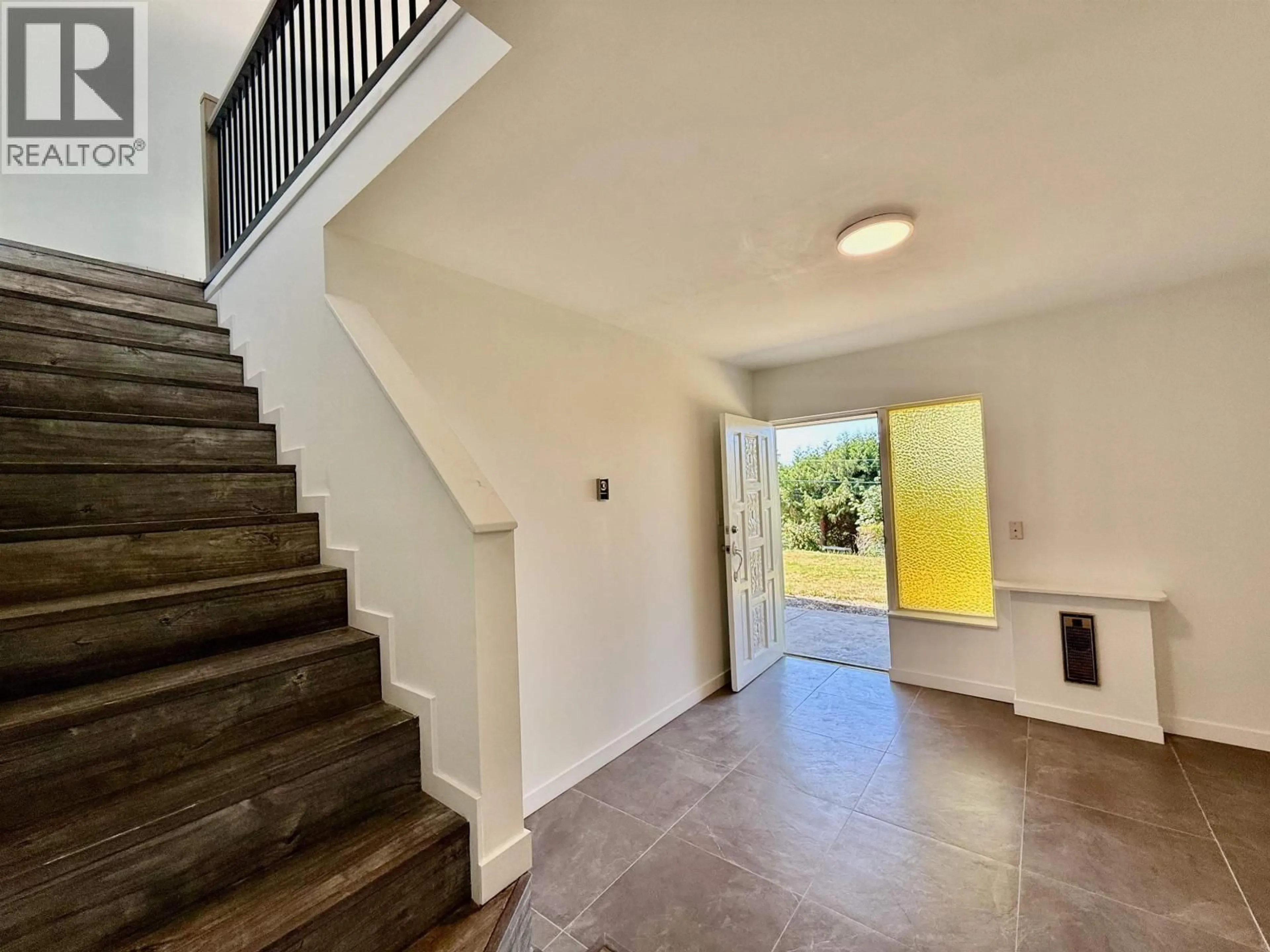 Unknown for 6472 JASPER ROAD, Sechelt British Columbia V7Z0S6