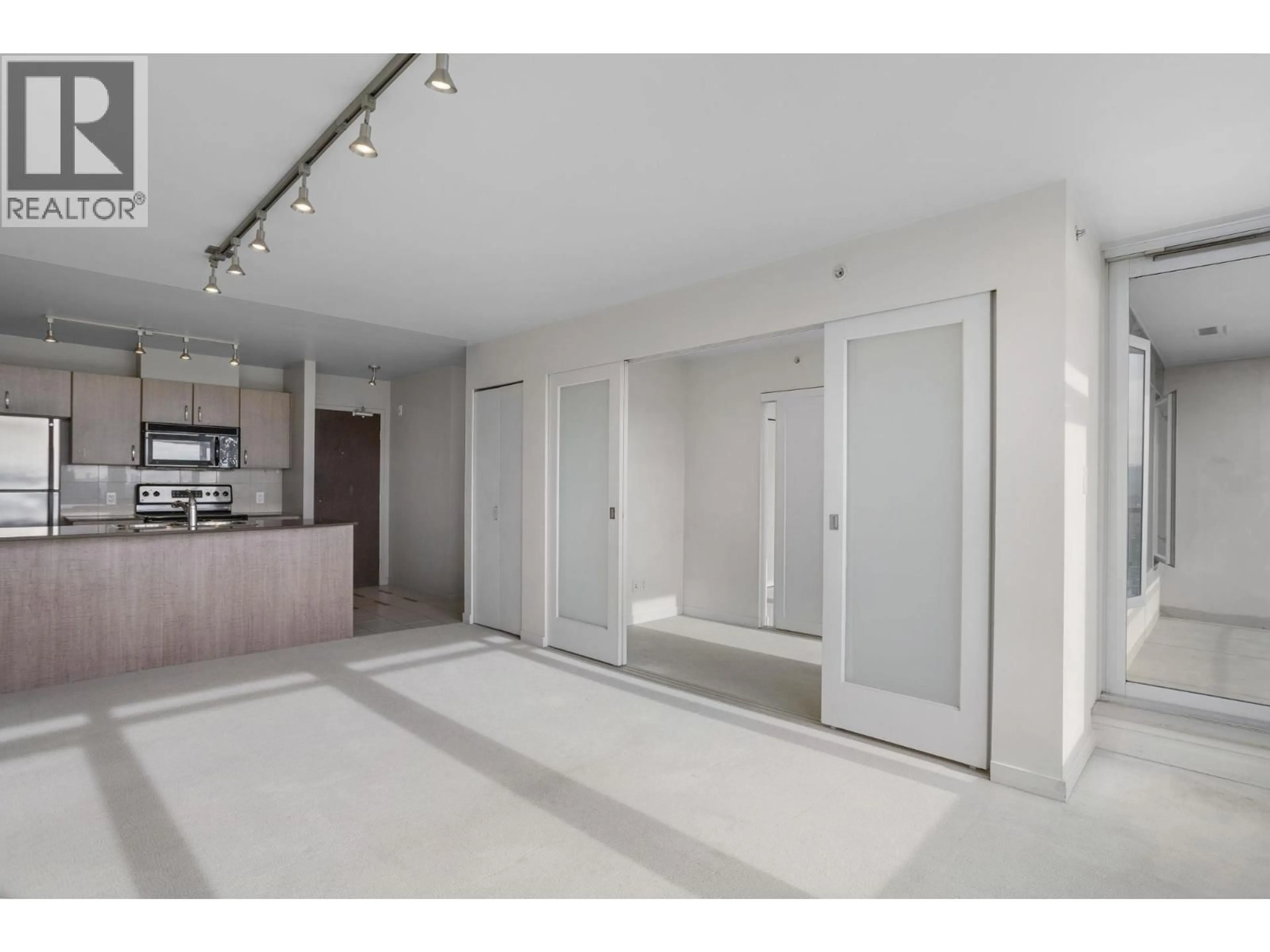 Unknown for 2613 - 610 GRANVILLE STREET, Vancouver British Columbia V6C3T3