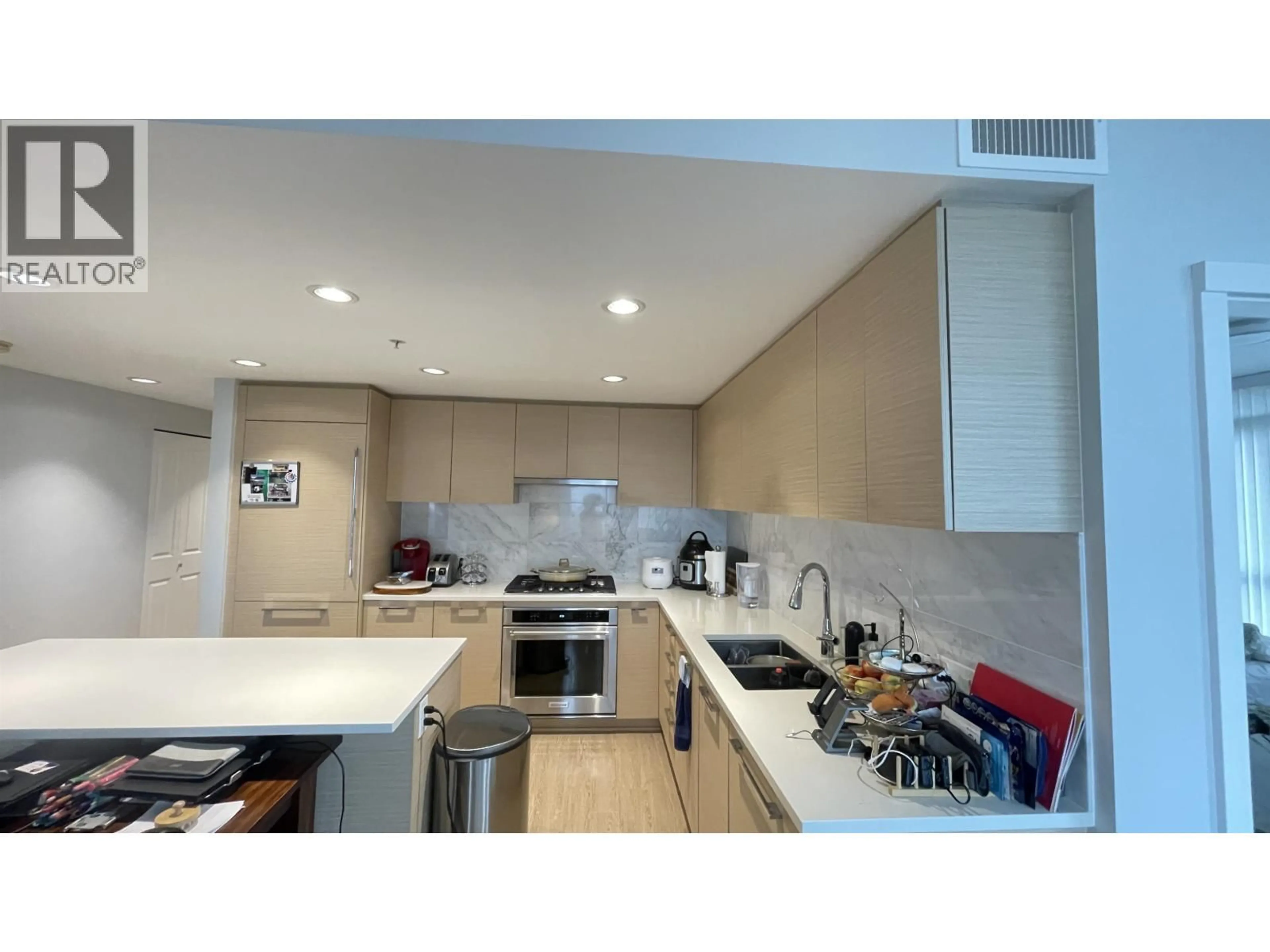 Unknown for 1208 - 6700 DUNBLANE AVENUE, Burnaby British Columbia V5H0J3