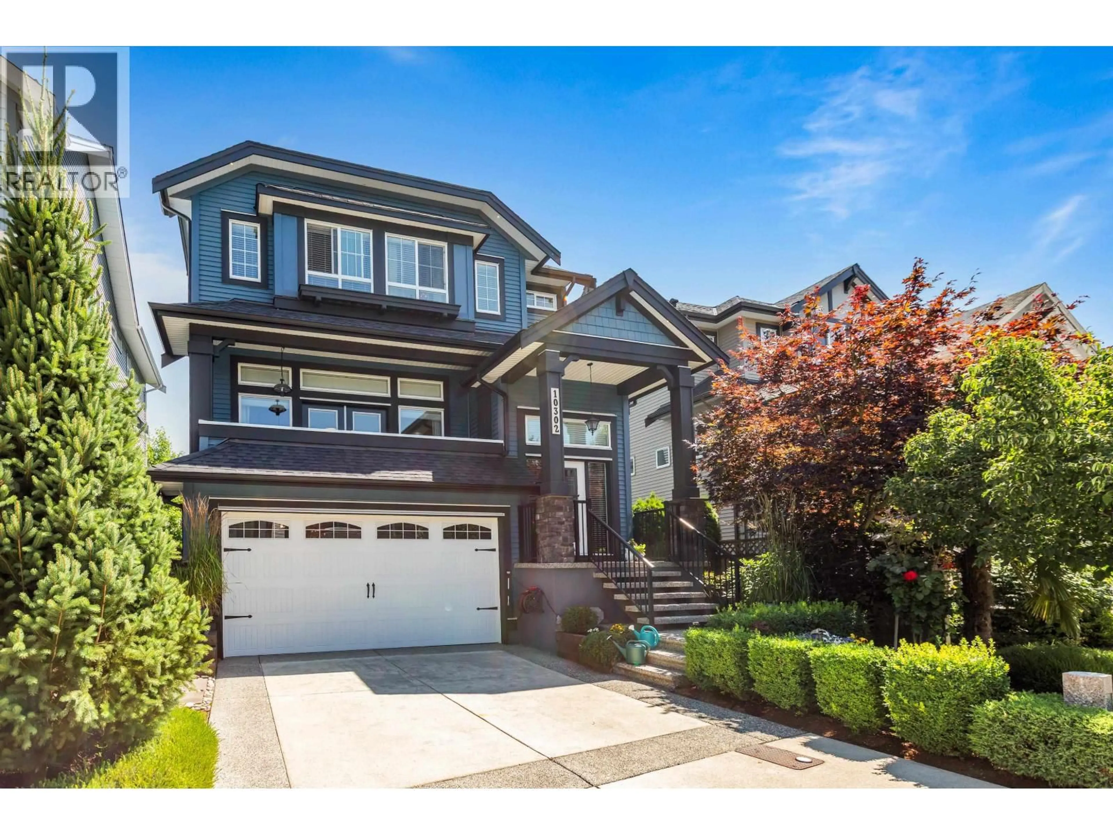 Home with vinyl exterior material, street for 10302 WYNNYK WAY, Maple Ridge British Columbia V2W1G3