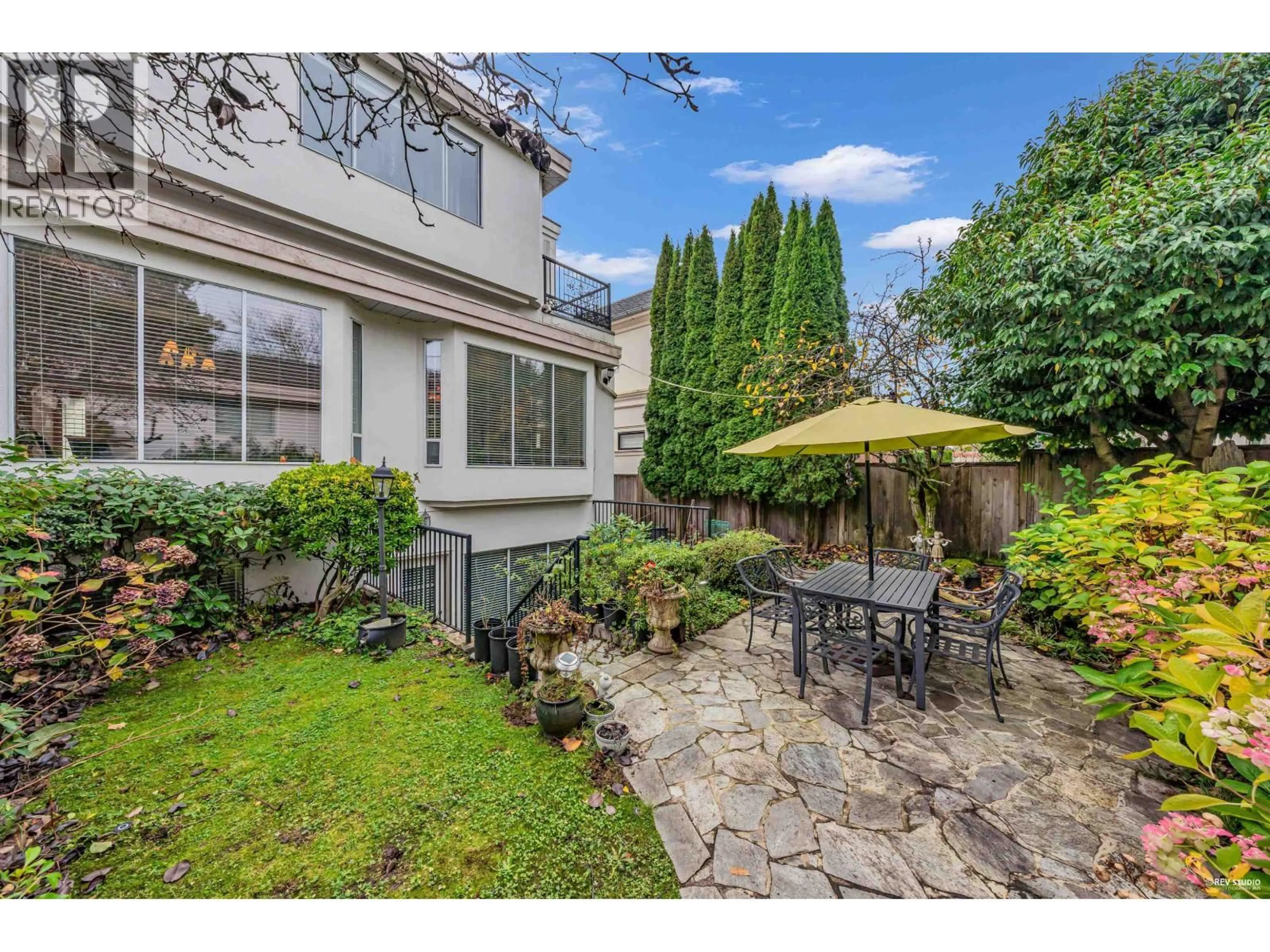 Patio, street for 1285 47TH AVENUE, Vancouver British Columbia V6M2L5