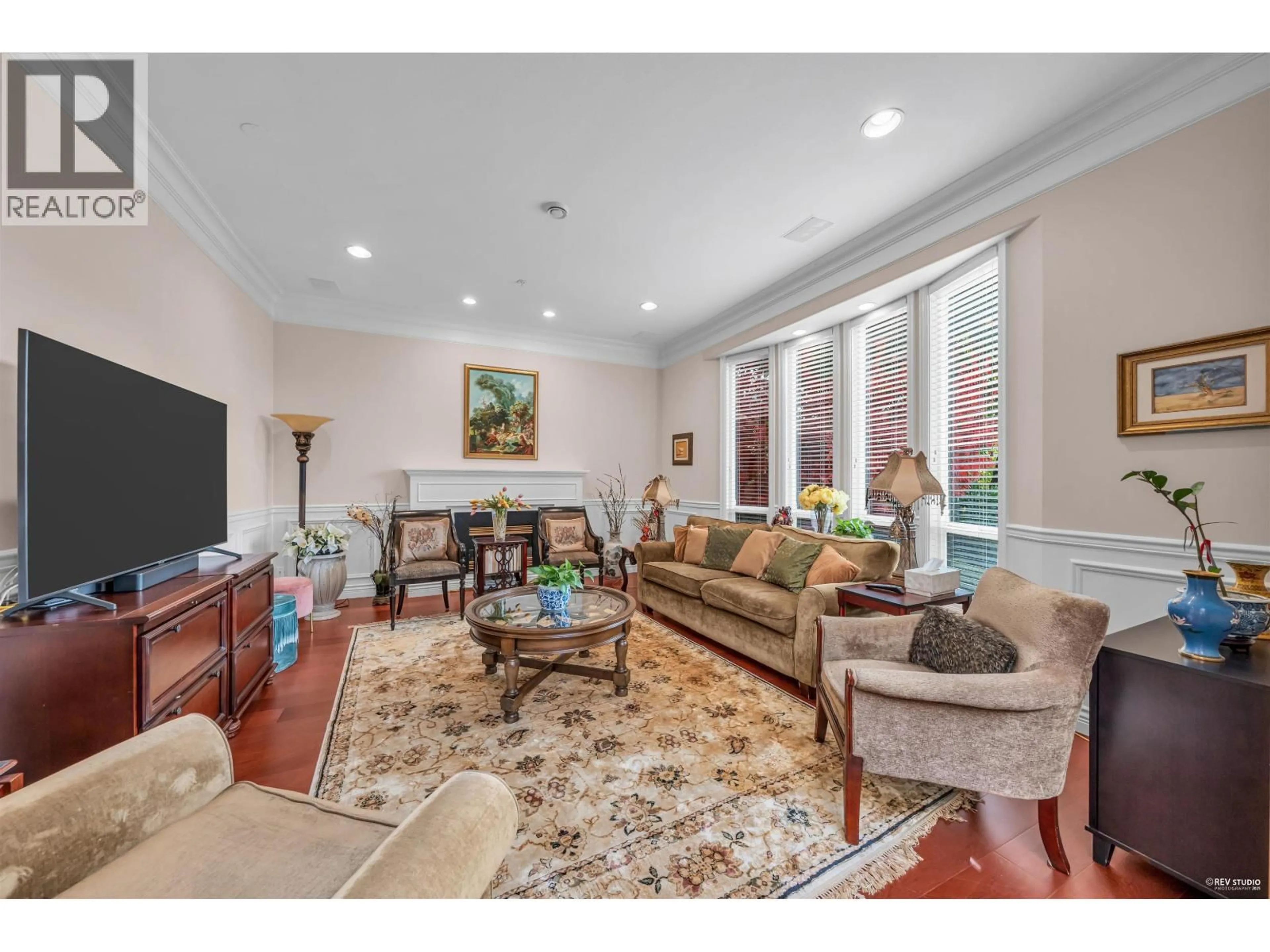 Living room with furniture, unknown for 1285 47TH AVENUE, Vancouver British Columbia V6M2L5