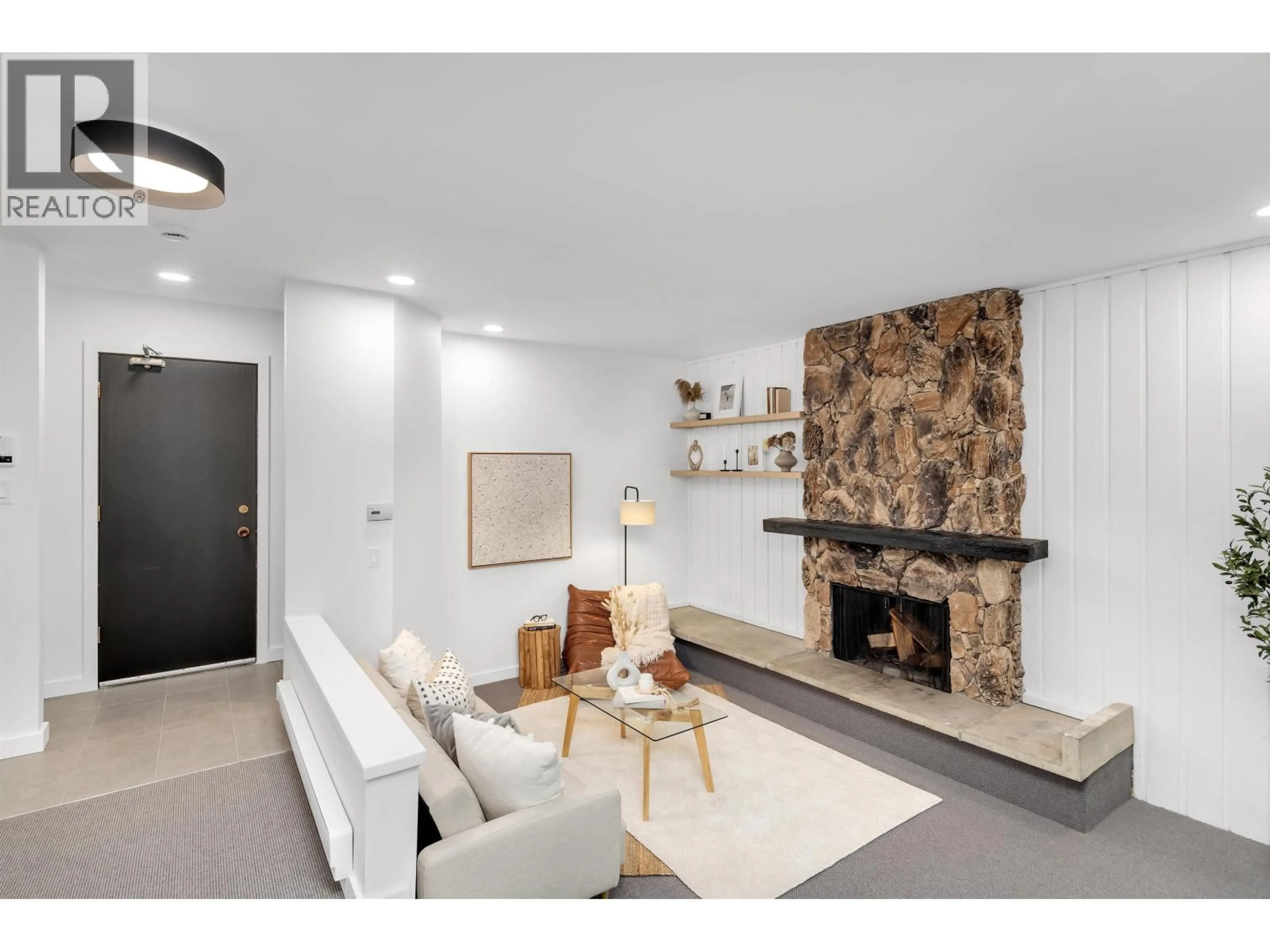 Living room with furniture, unknown for D103 - 1400 ALTA LAKE ROAD, Whistler British Columbia V8E0G9