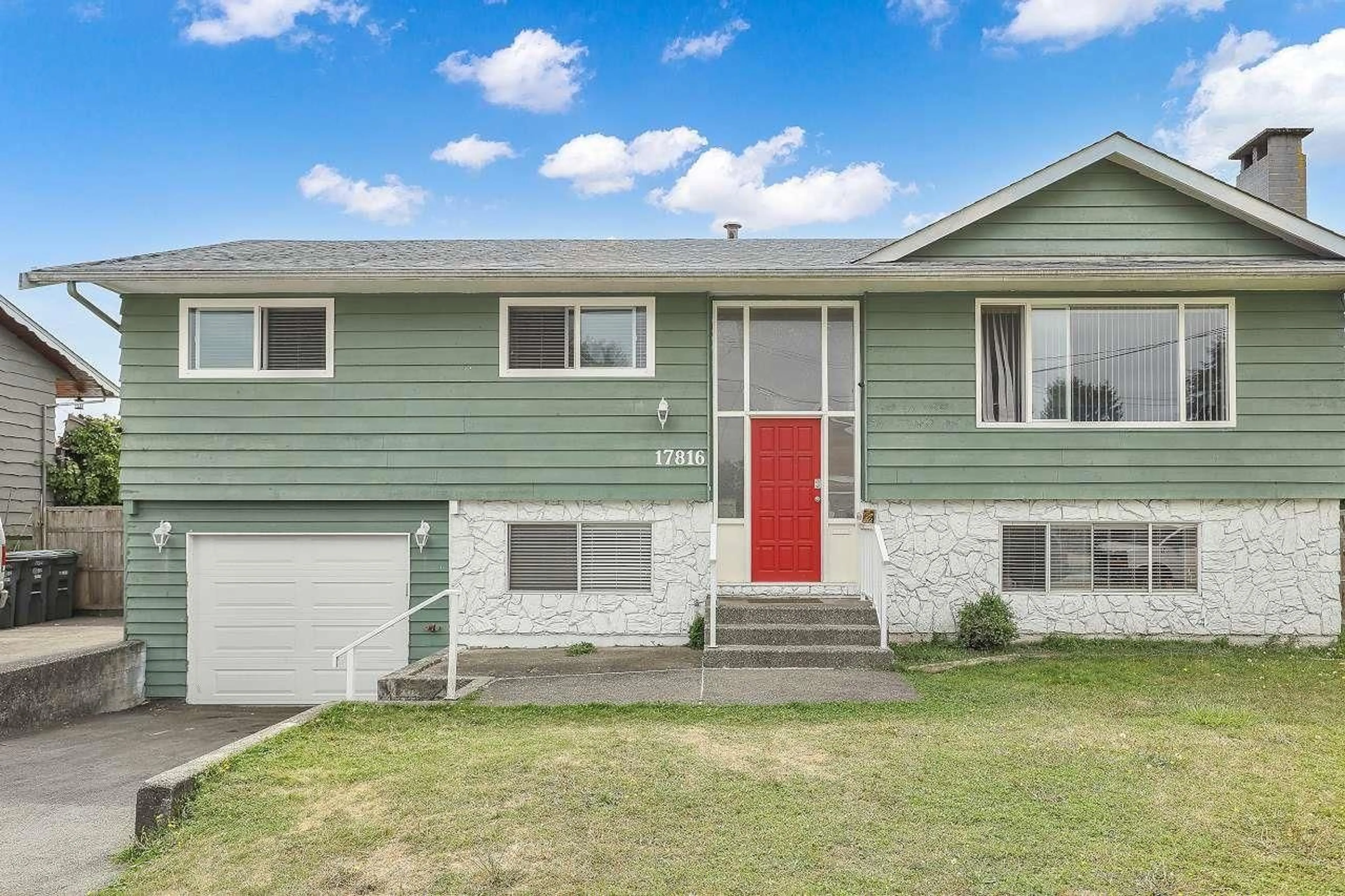 Home with vinyl exterior material, street for 17816 59, Surrey British Columbia V3S1P5