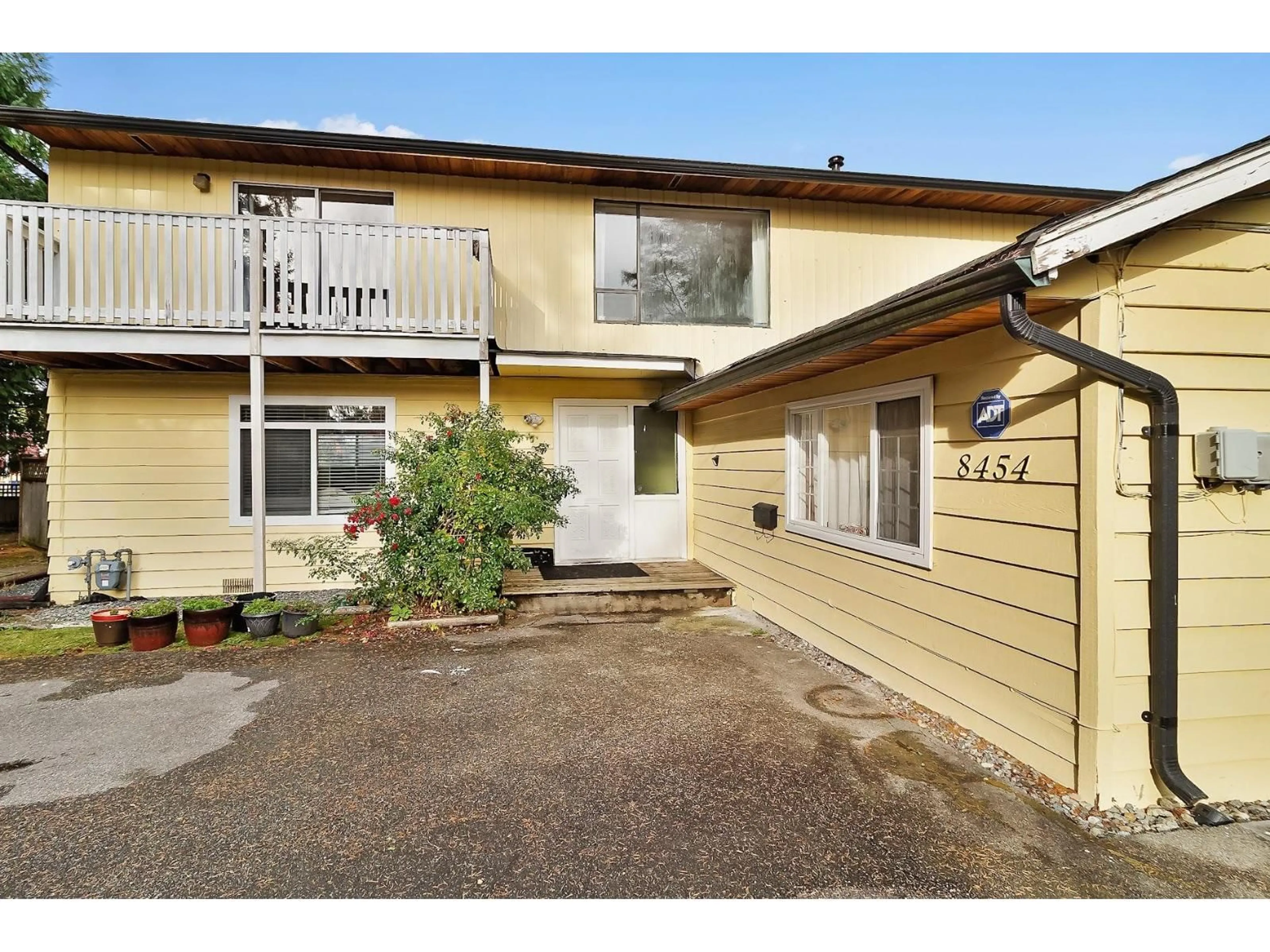 Unknown for 8454 BROOKE, Delta British Columbia V4C4G1