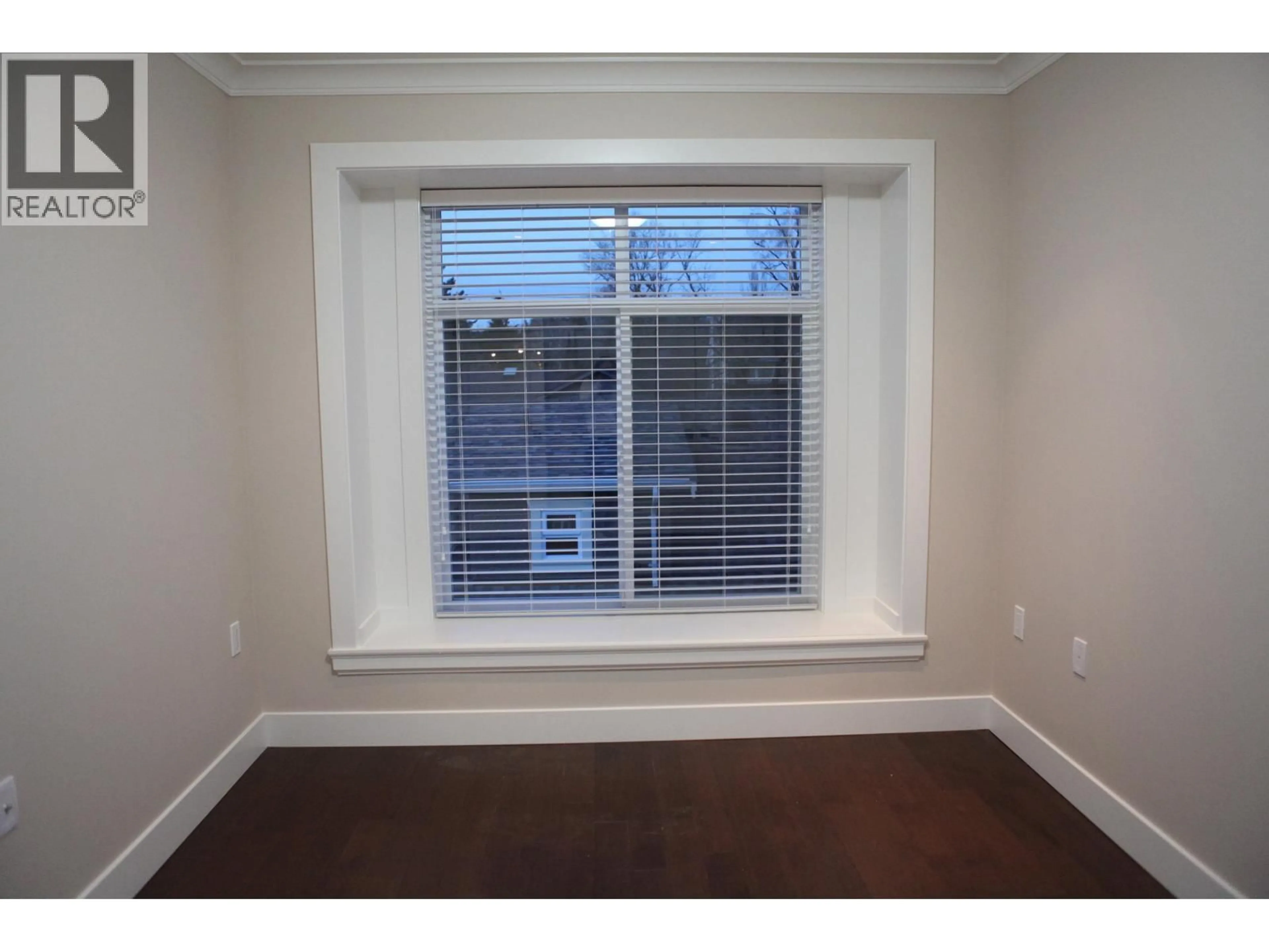 A pic of a room for 455 38TH AVENUE, Vancouver British Columbia V5Y2N7