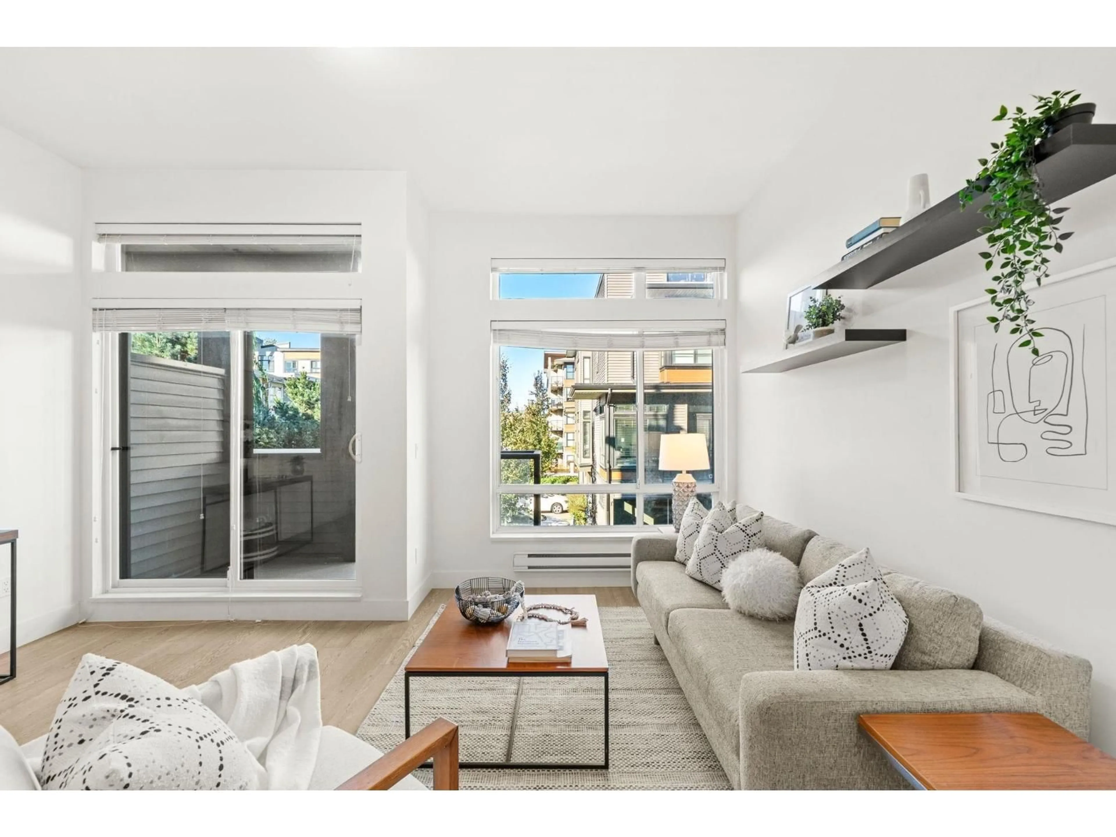 Living room with furniture, unknown for 57 - 7811 209, Langley British Columbia V2Y0P2