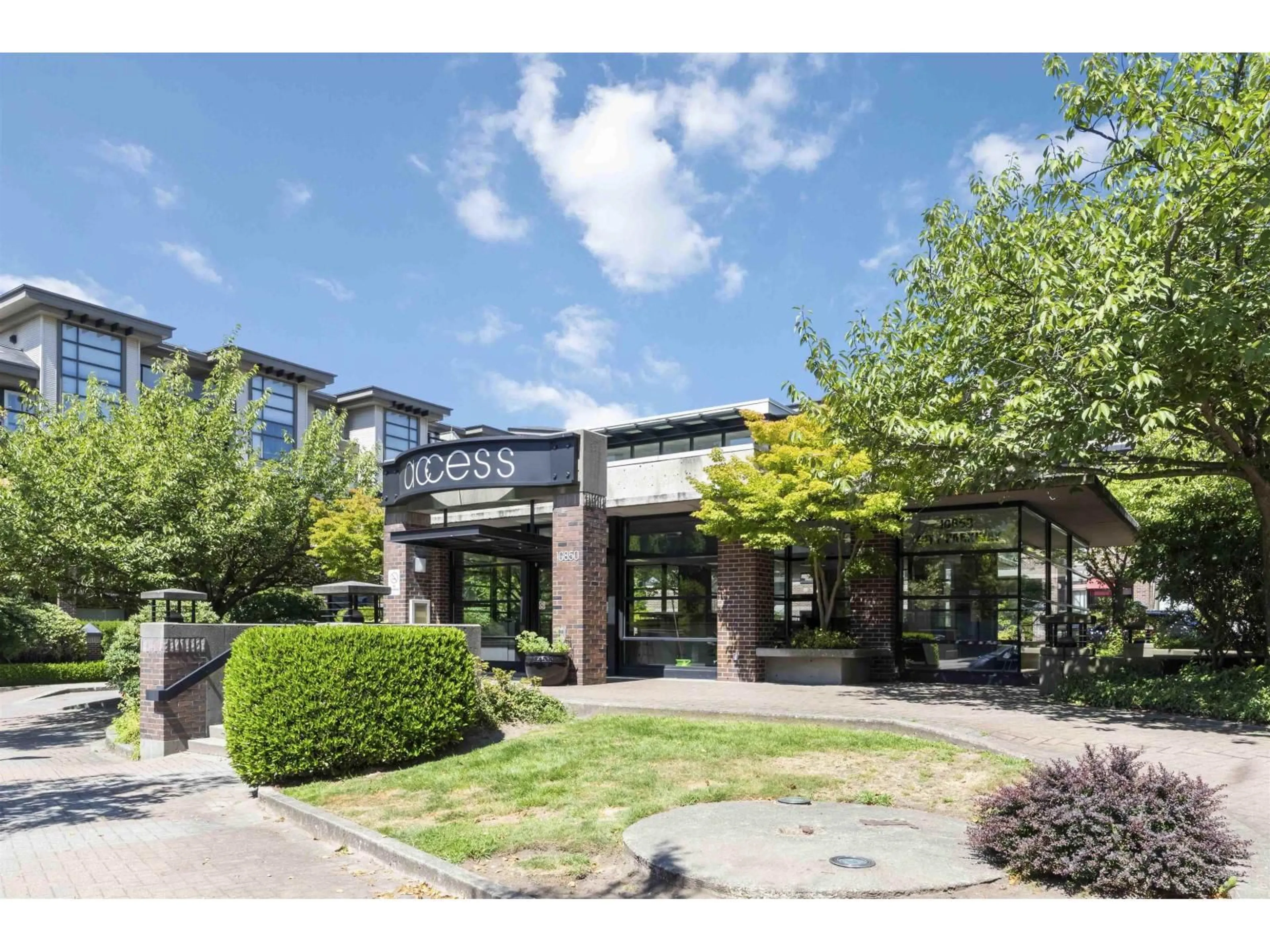 Patio, unknown for 338 - 10838 CITY, Surrey British Columbia V3T5X9