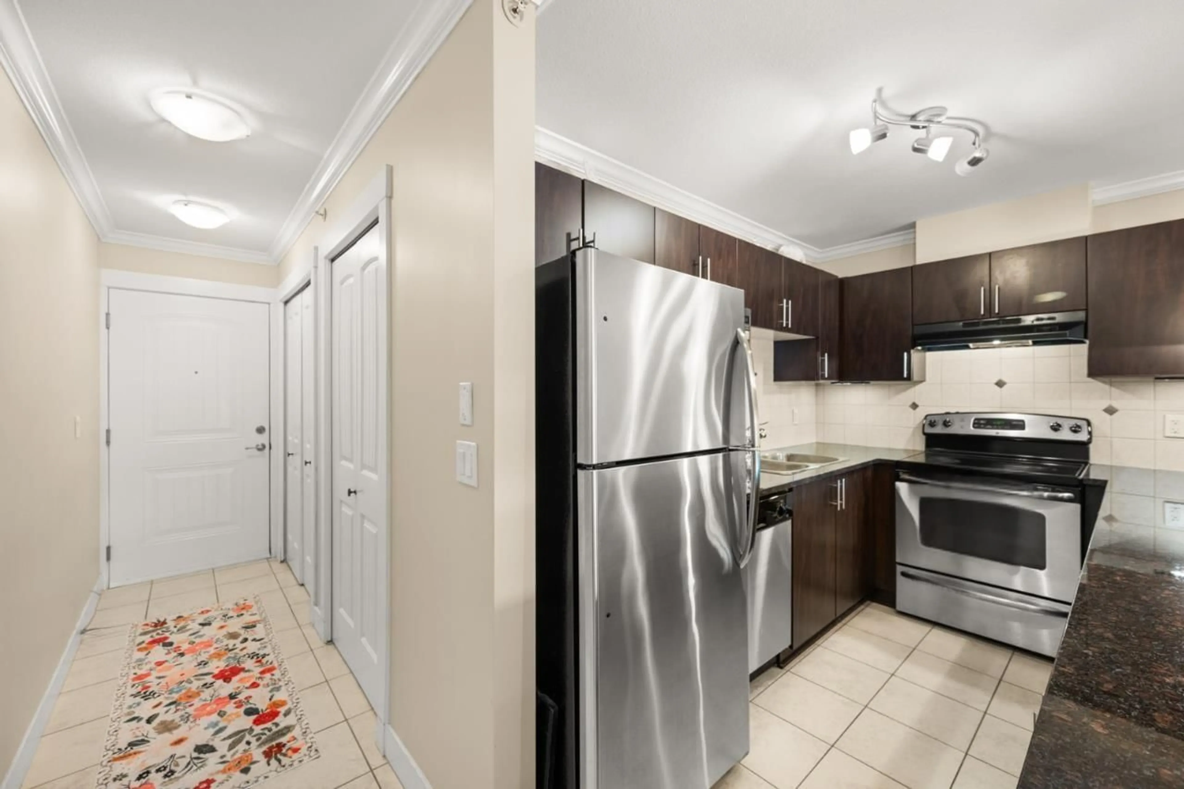 Standard kitchen, unknown for 403 - 17769 57, Surrey British Columbia V3S1H1