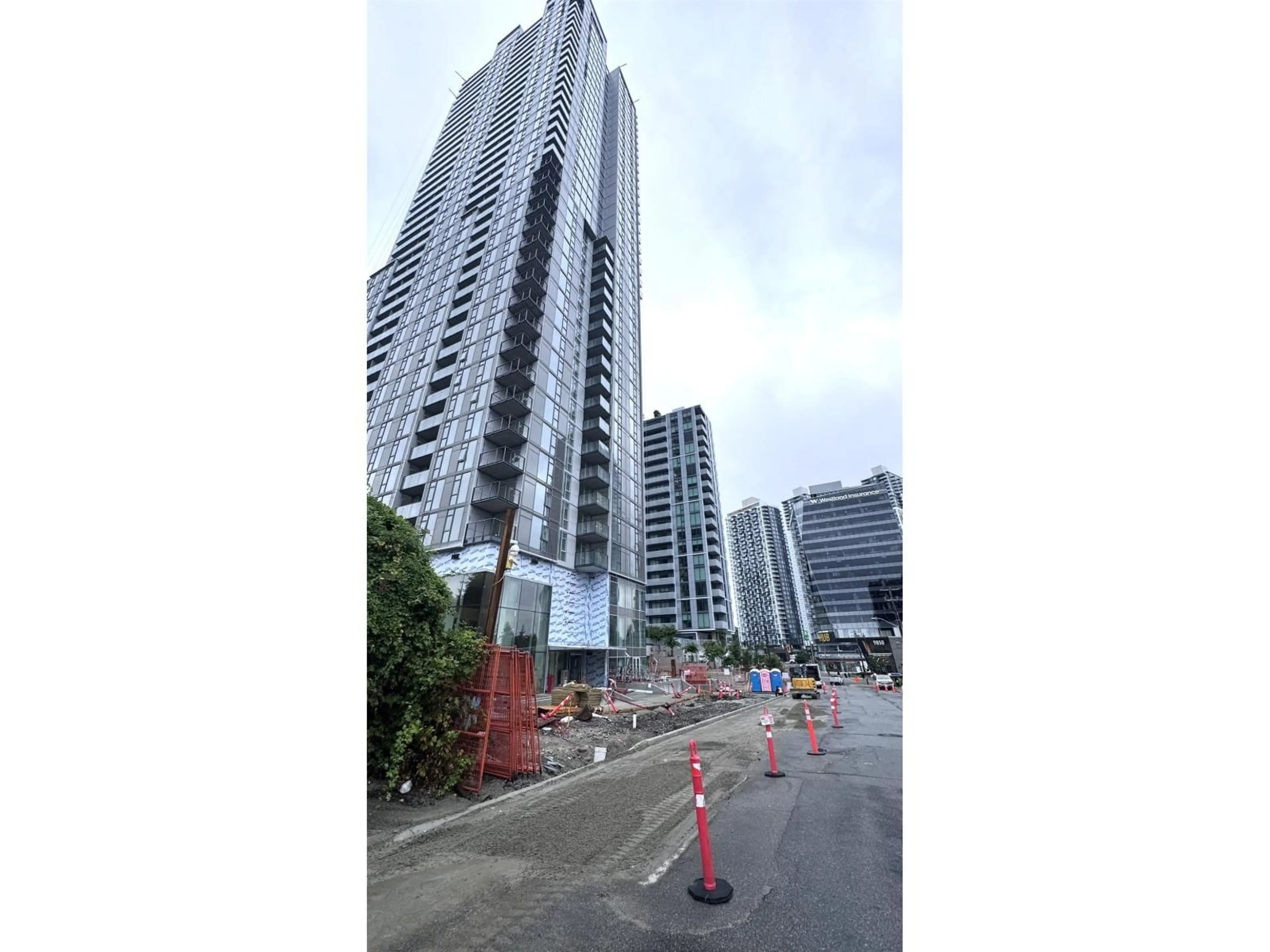 Unknown for 408 - 13573 98A, Surrey British Columbia V3T0X1