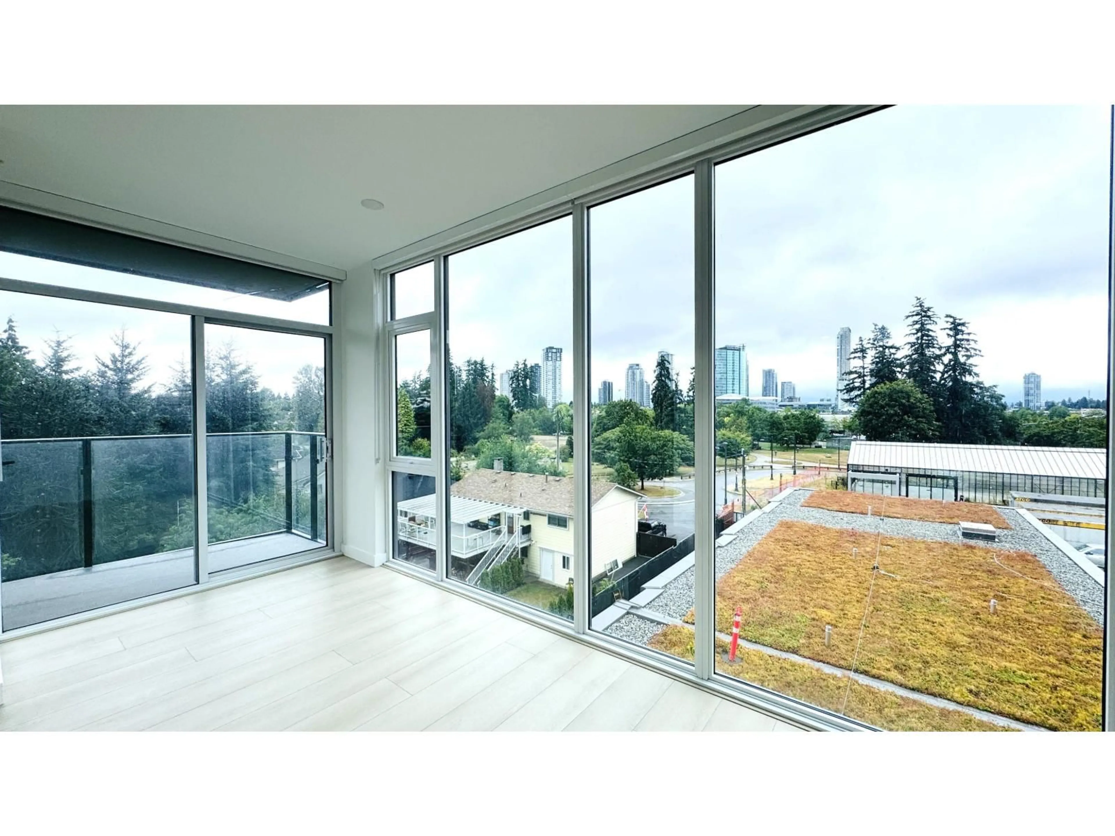 Unknown for 408 - 13573 98A, Surrey British Columbia V3T0X1