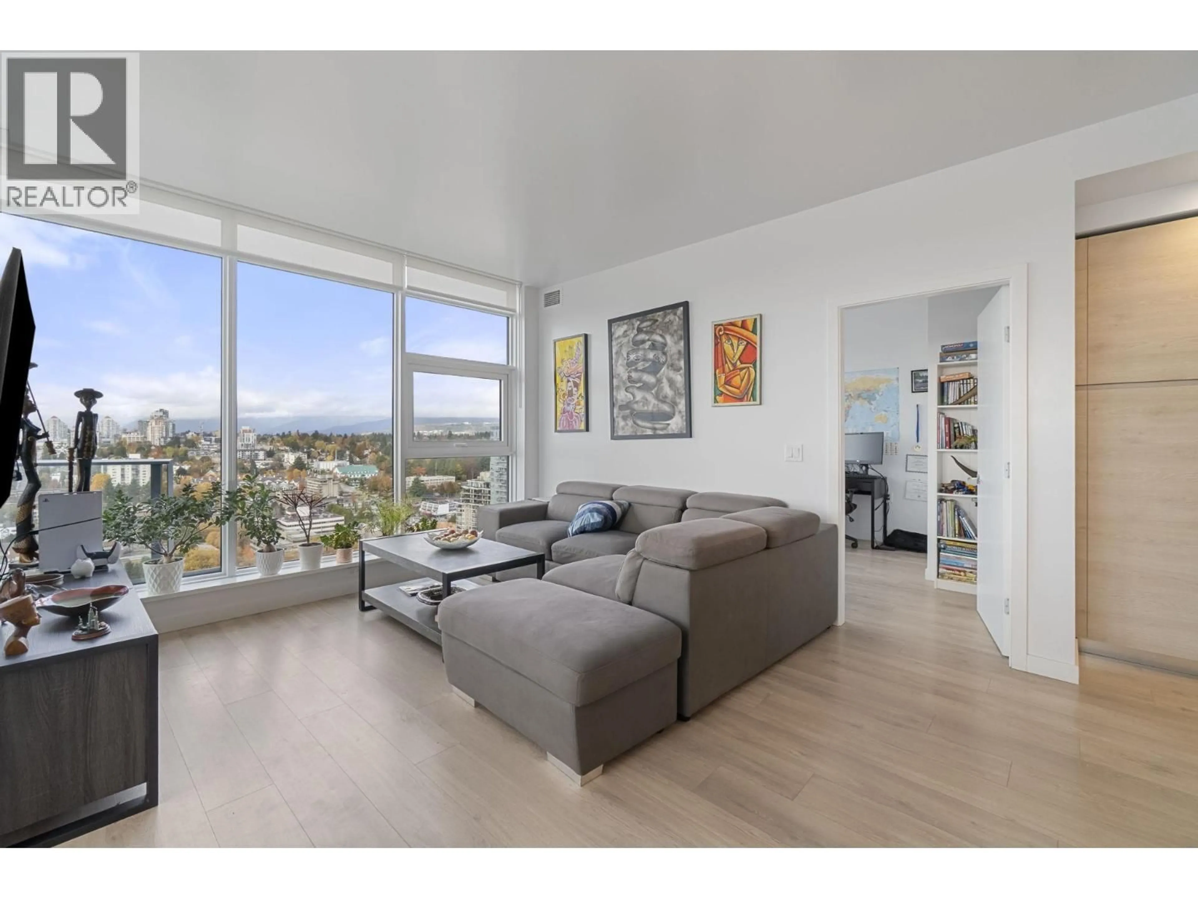 Living room with furniture, unknown for 3503 - 680 QUAYSIDE DRIVE, New Westminster British Columbia V3M0P2