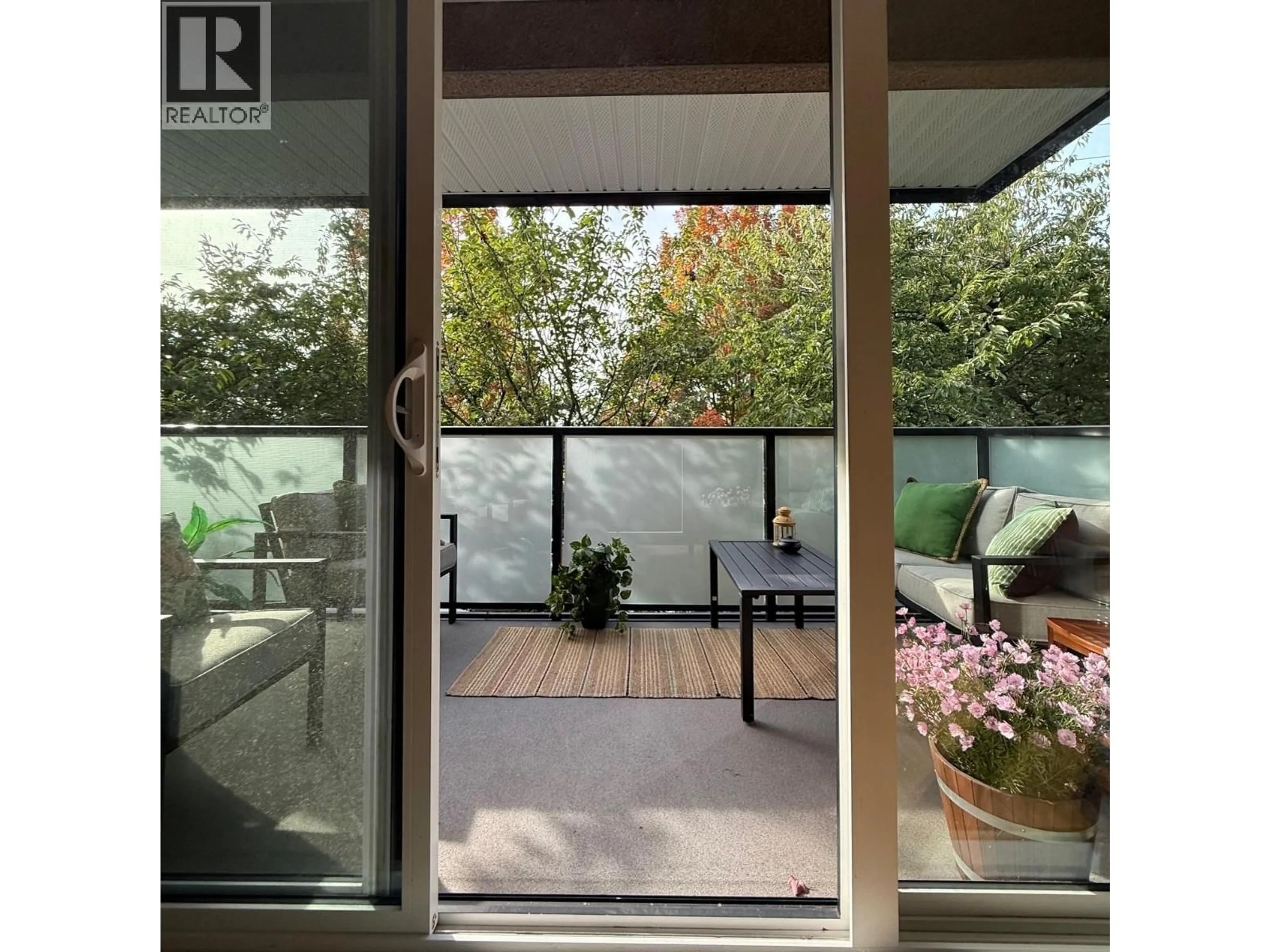 Unknown for 208 - 1516 CHARLES STREET, Vancouver British Columbia V5L2T1