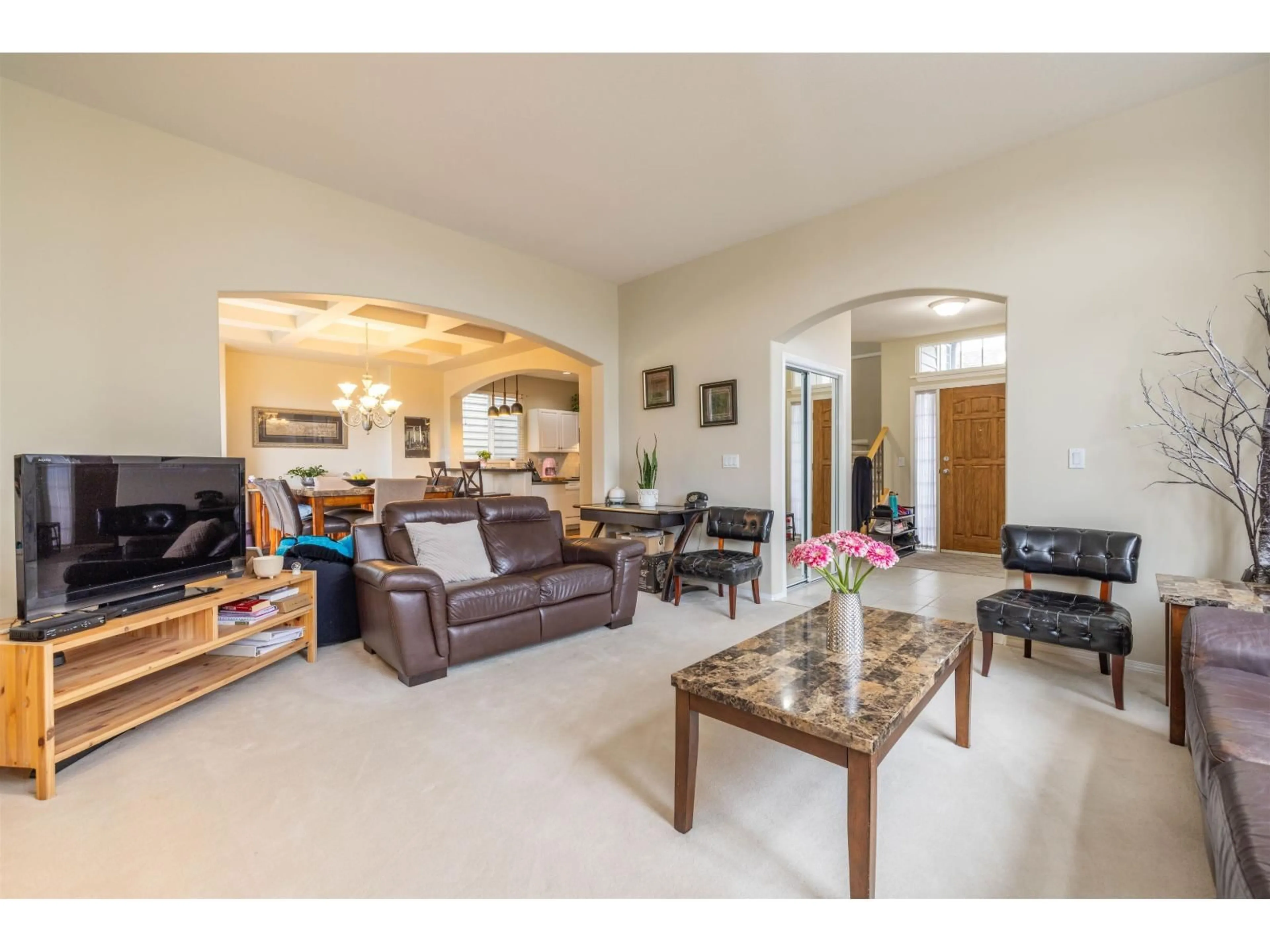 Living room with furniture, unknown for 15638 33, Surrey British Columbia V3Z0K5