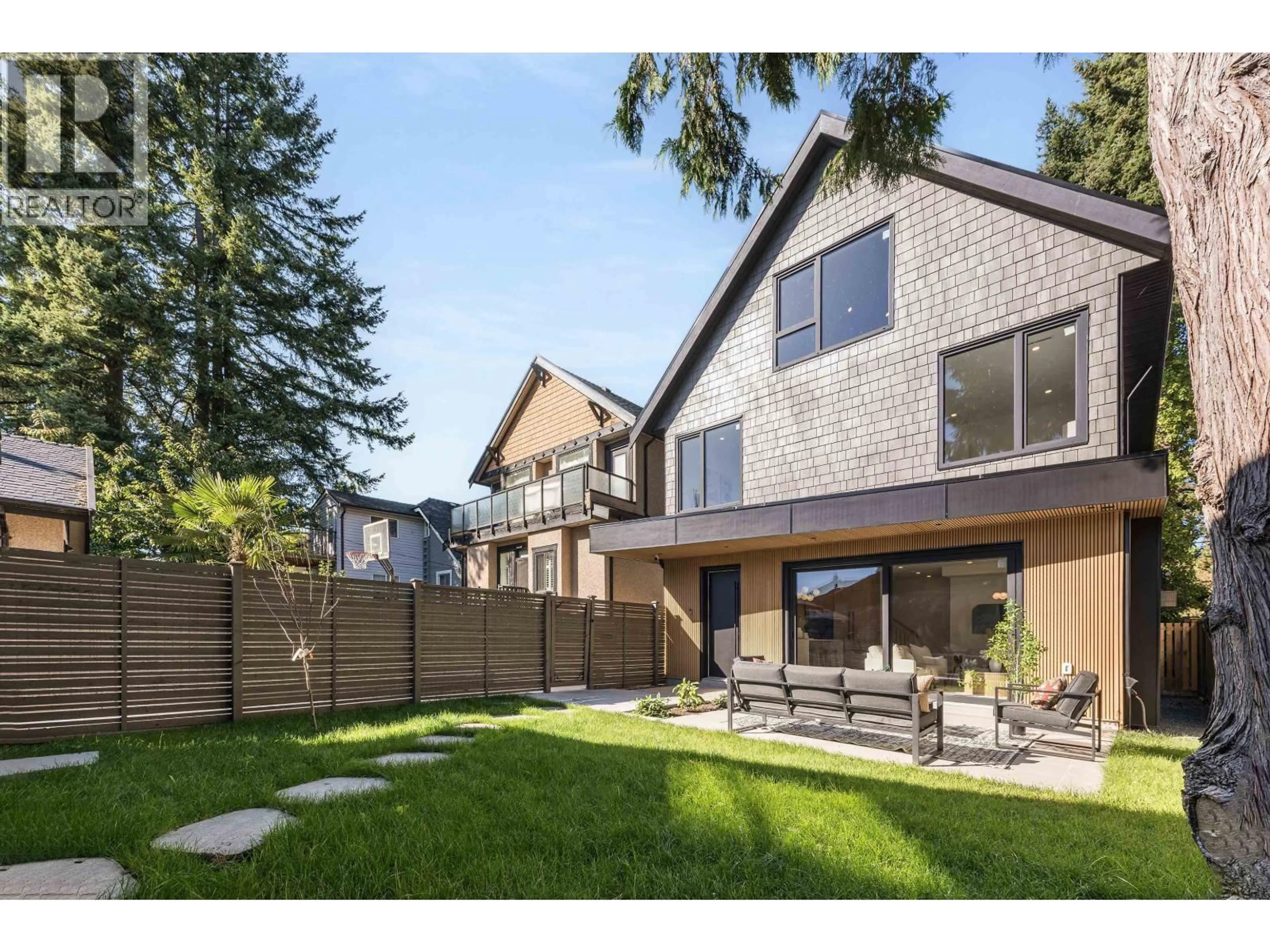 Unknown for 2 - 2626 41ST AVENUE, Vancouver British Columbia V6N3C4