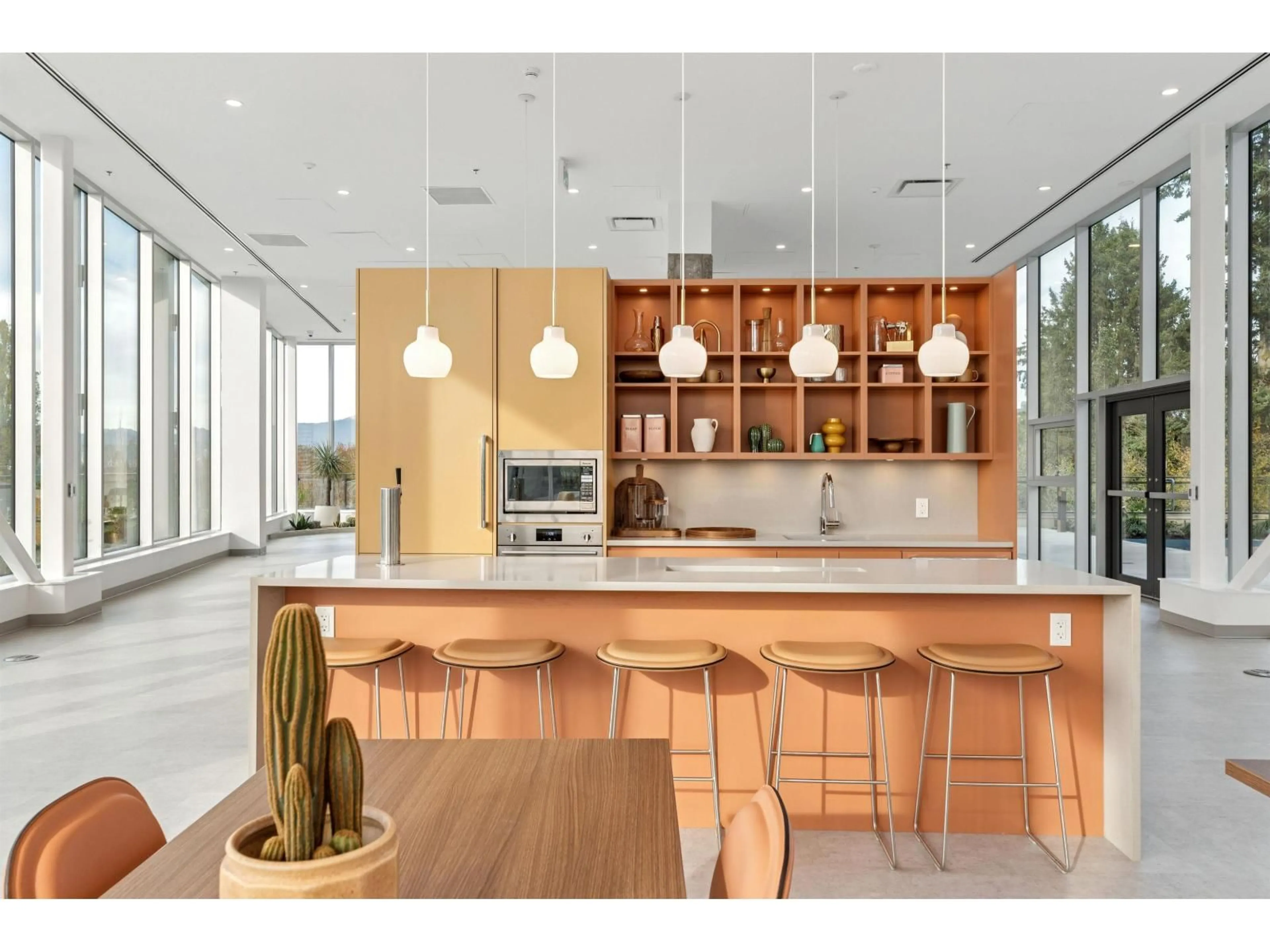 Contemporary kitchen, unknown for 1001 - 13675 107A, Surrey British Columbia V3T0X2