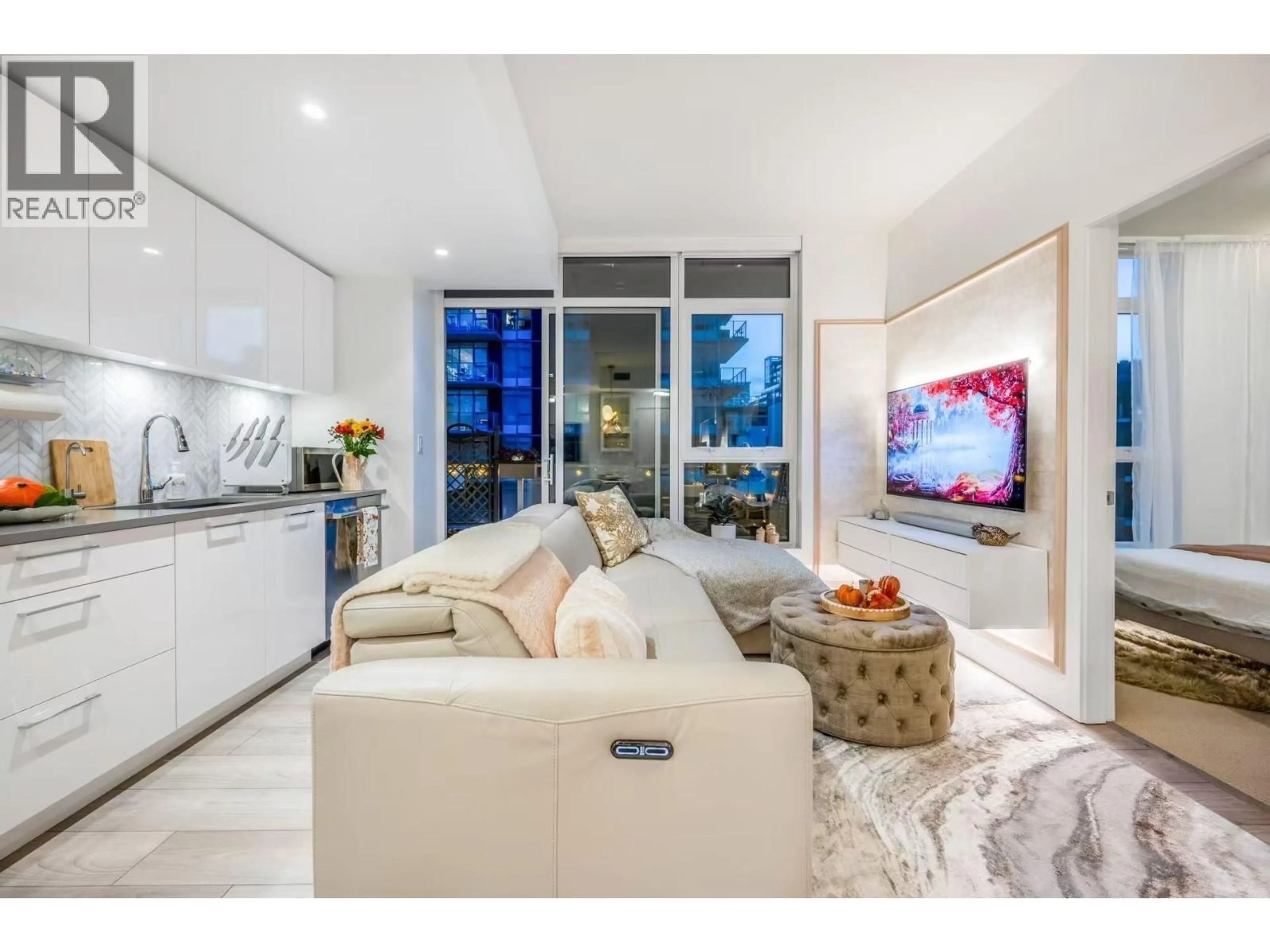 Unknown for 411 - 3581 KENT NORTH AVENUE, Vancouver British Columbia V5S0H6