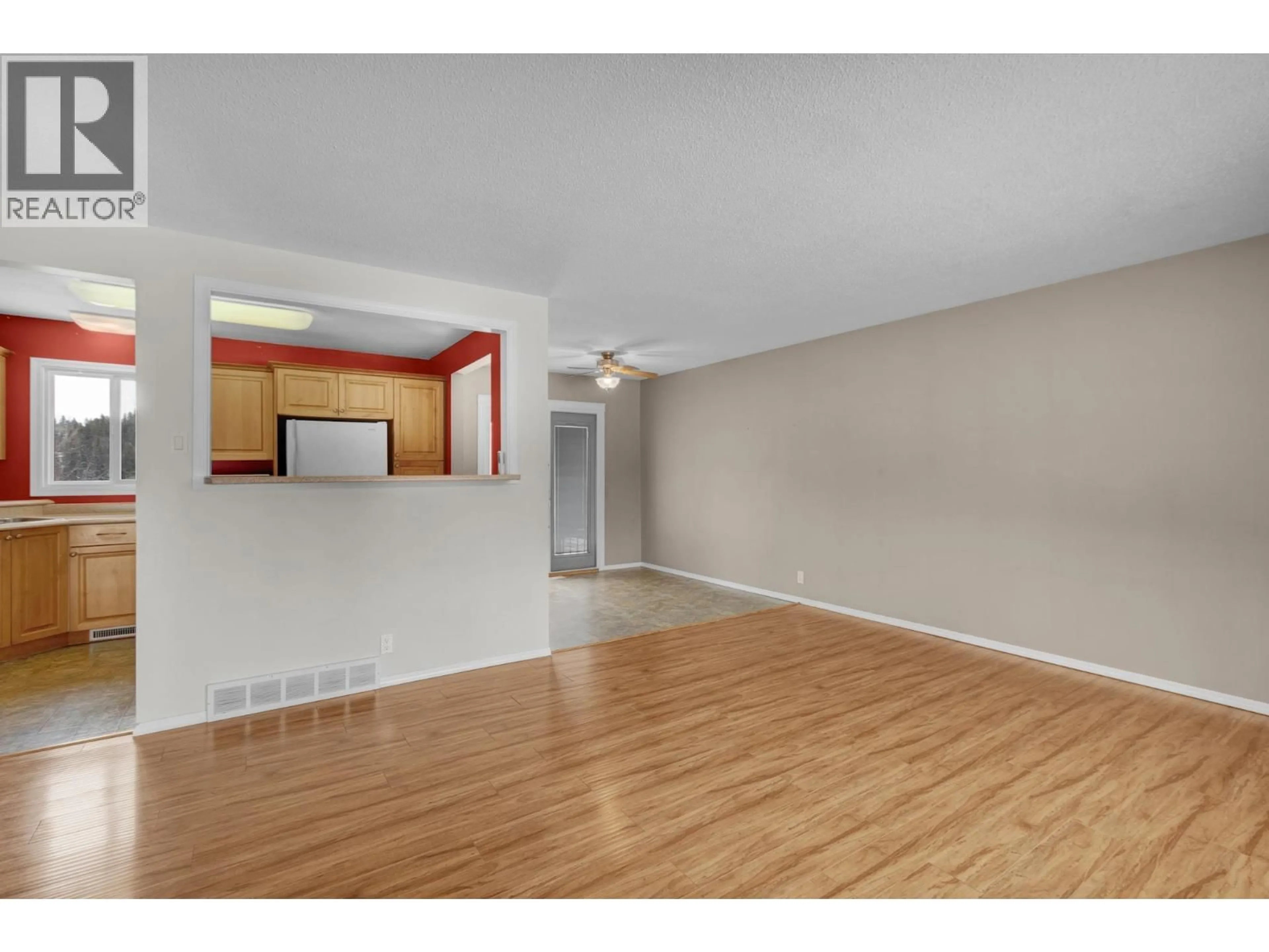 A pic of a room for 3585 CLEARWOOD CRESCENT, Prince George British Columbia V2K3K6
