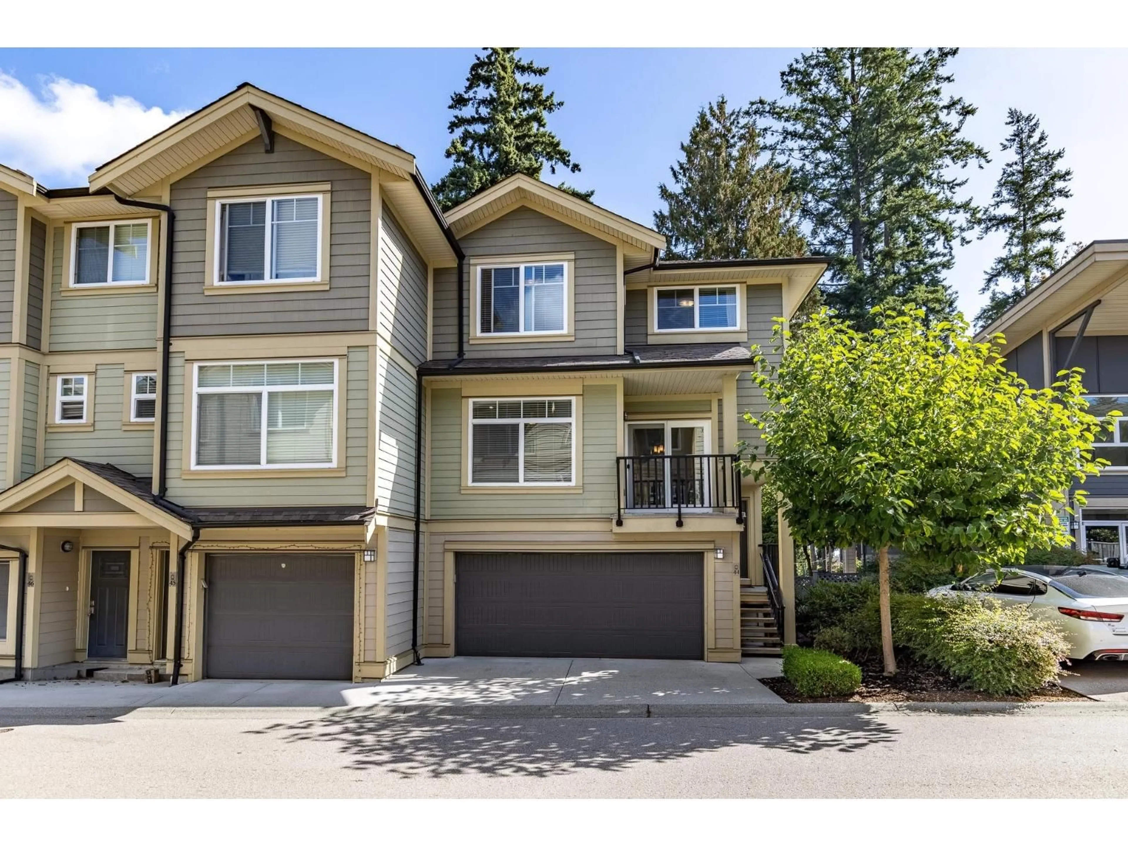 Unknown for 44 - 5957 152, Surrey British Columbia V3S3K4