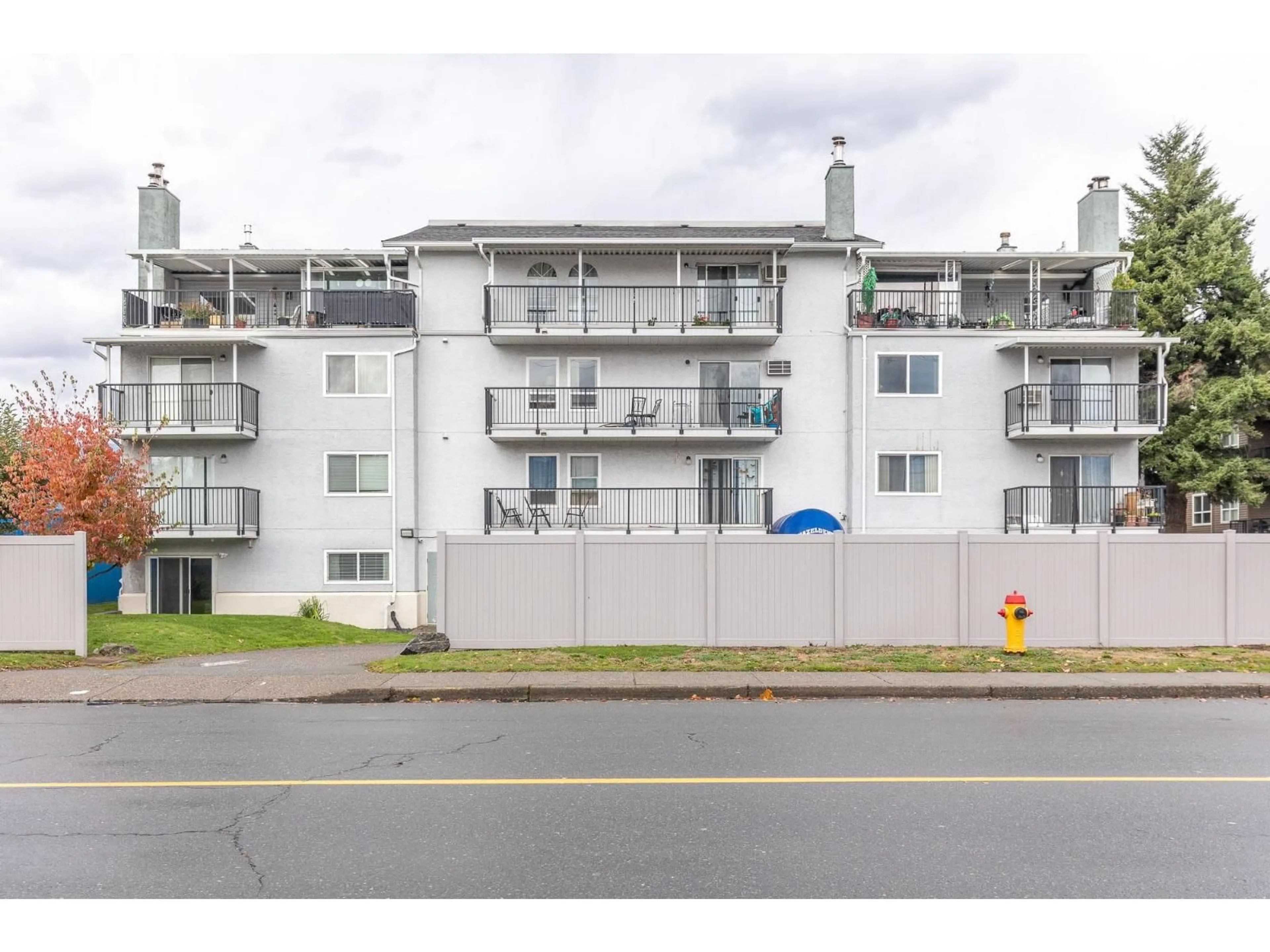 A pic from outside/outdoor area/front of a property/back of a property/a pic from drone, unknown for 101 - 46033 CHILLIWACK CENTRAL ROAD, Chilliwack British Columbia V2P1J5