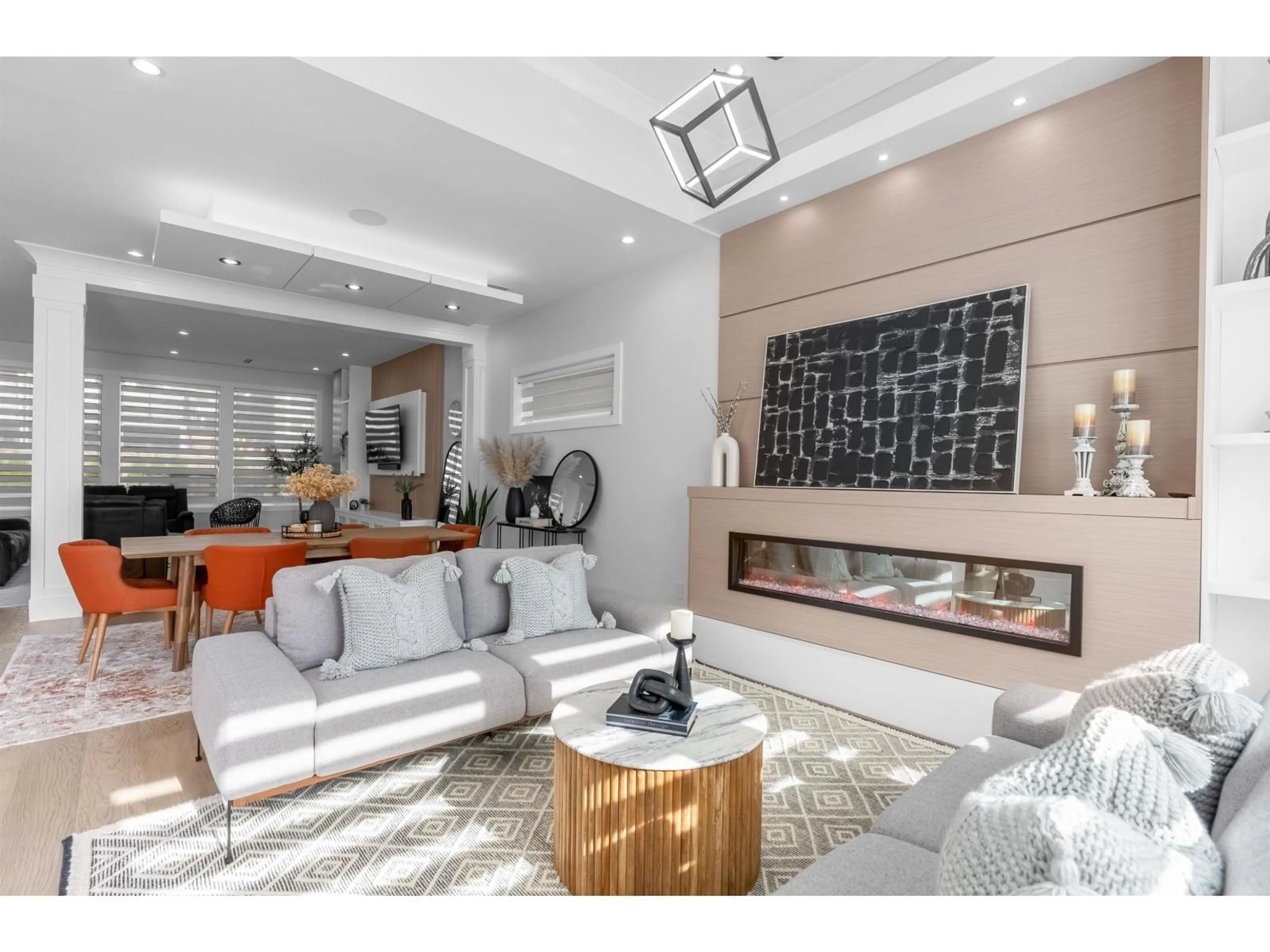 Living room with furniture, unknown for 7750 154A, Surrey British Columbia V3S1C2