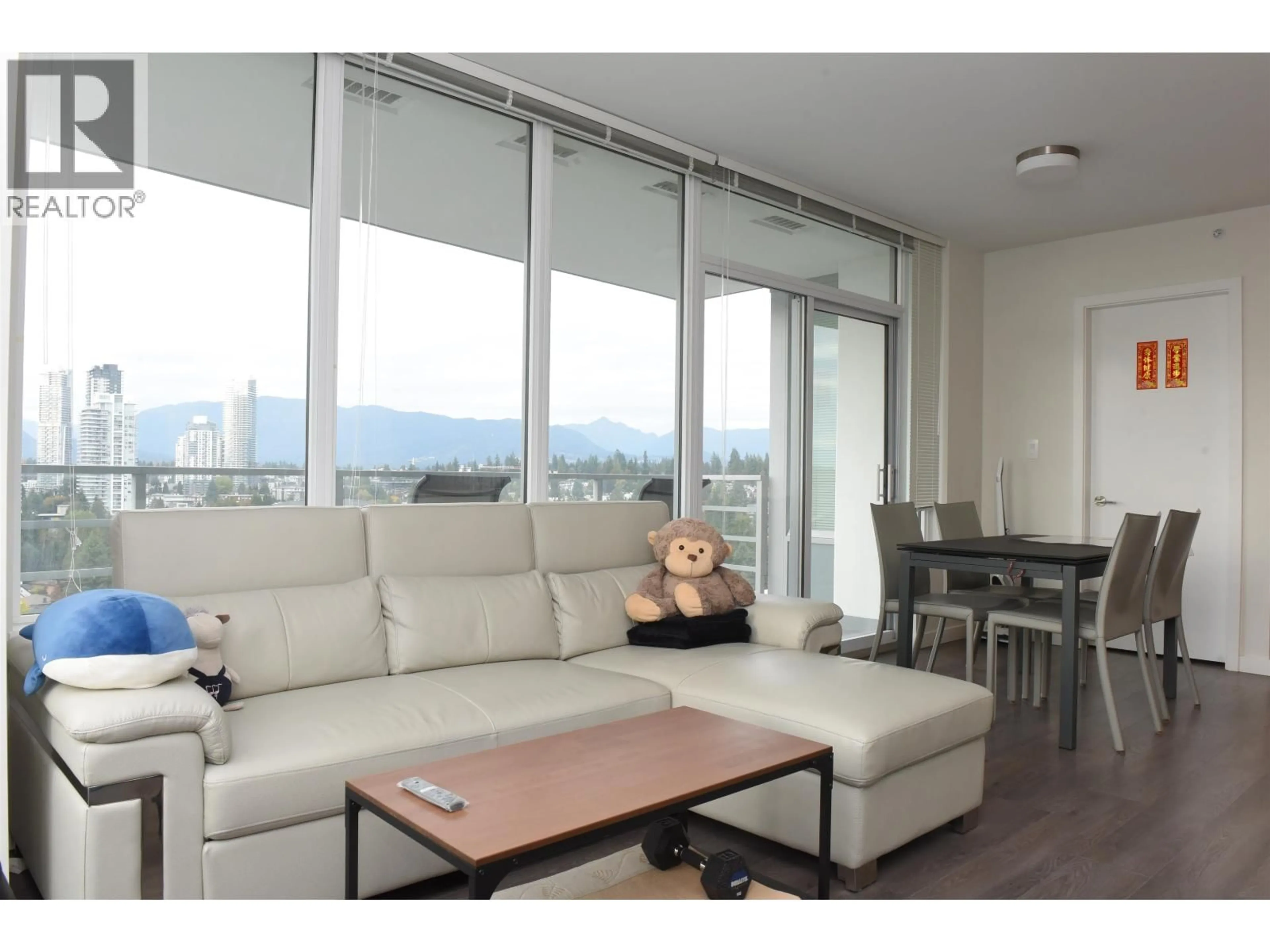 Living room with furniture, unknown for 2502 - 530 WHITING WAY, Coquitlam British Columbia V3J0J4