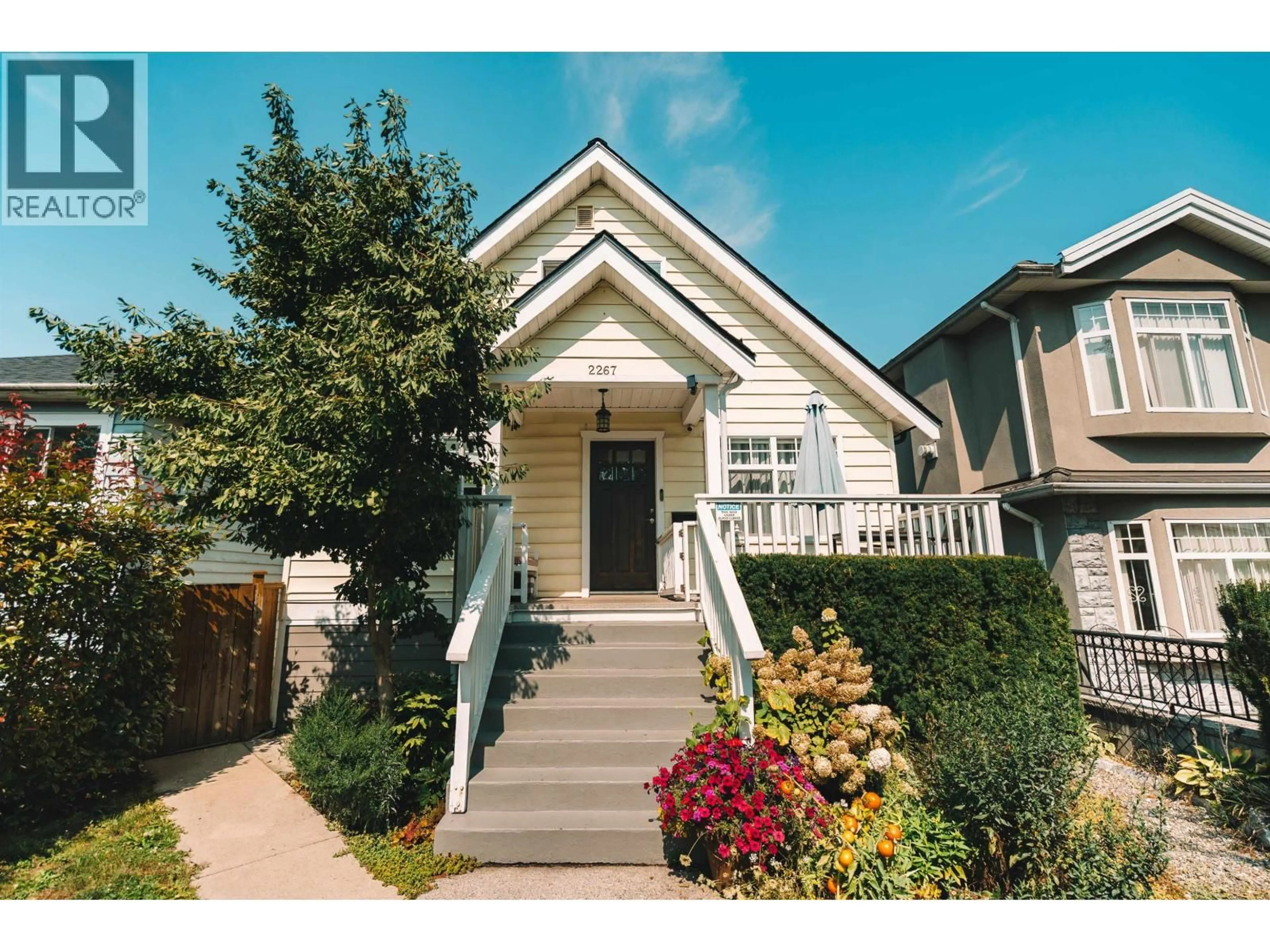 Home with vinyl exterior material, street for 2267 NAPIER STREET, Vancouver British Columbia V5L2P3