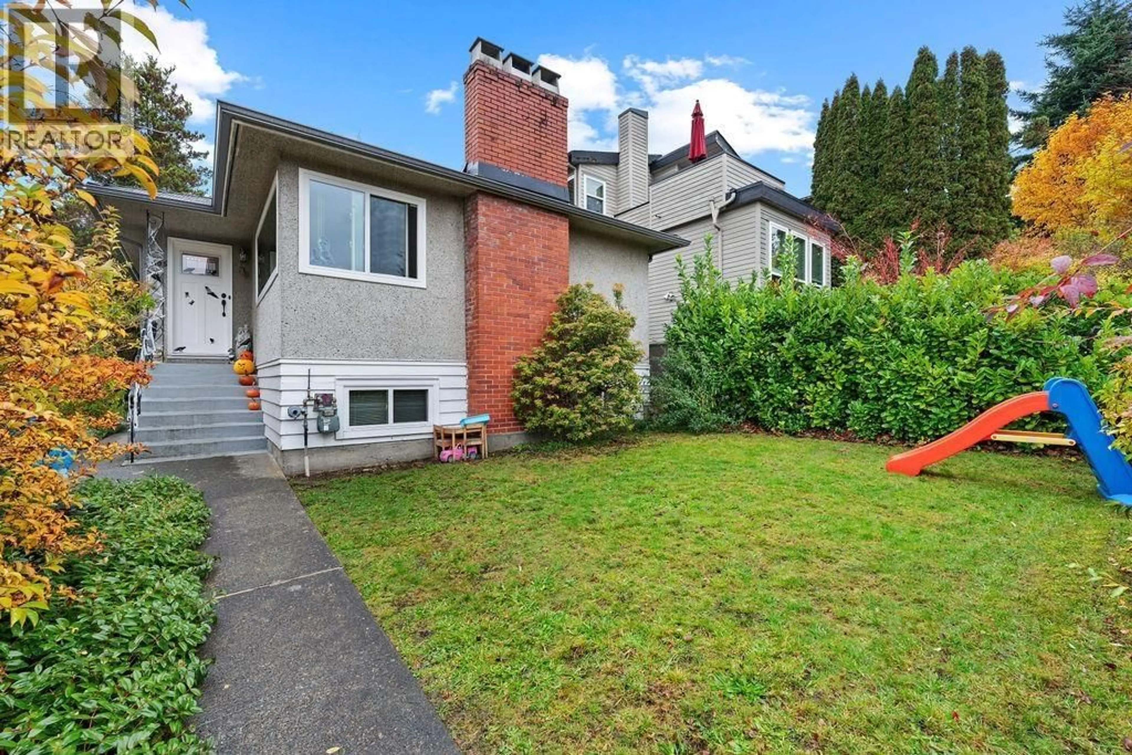 Unknown for 3605 OXFORD STREET, Vancouver British Columbia V5K1P4