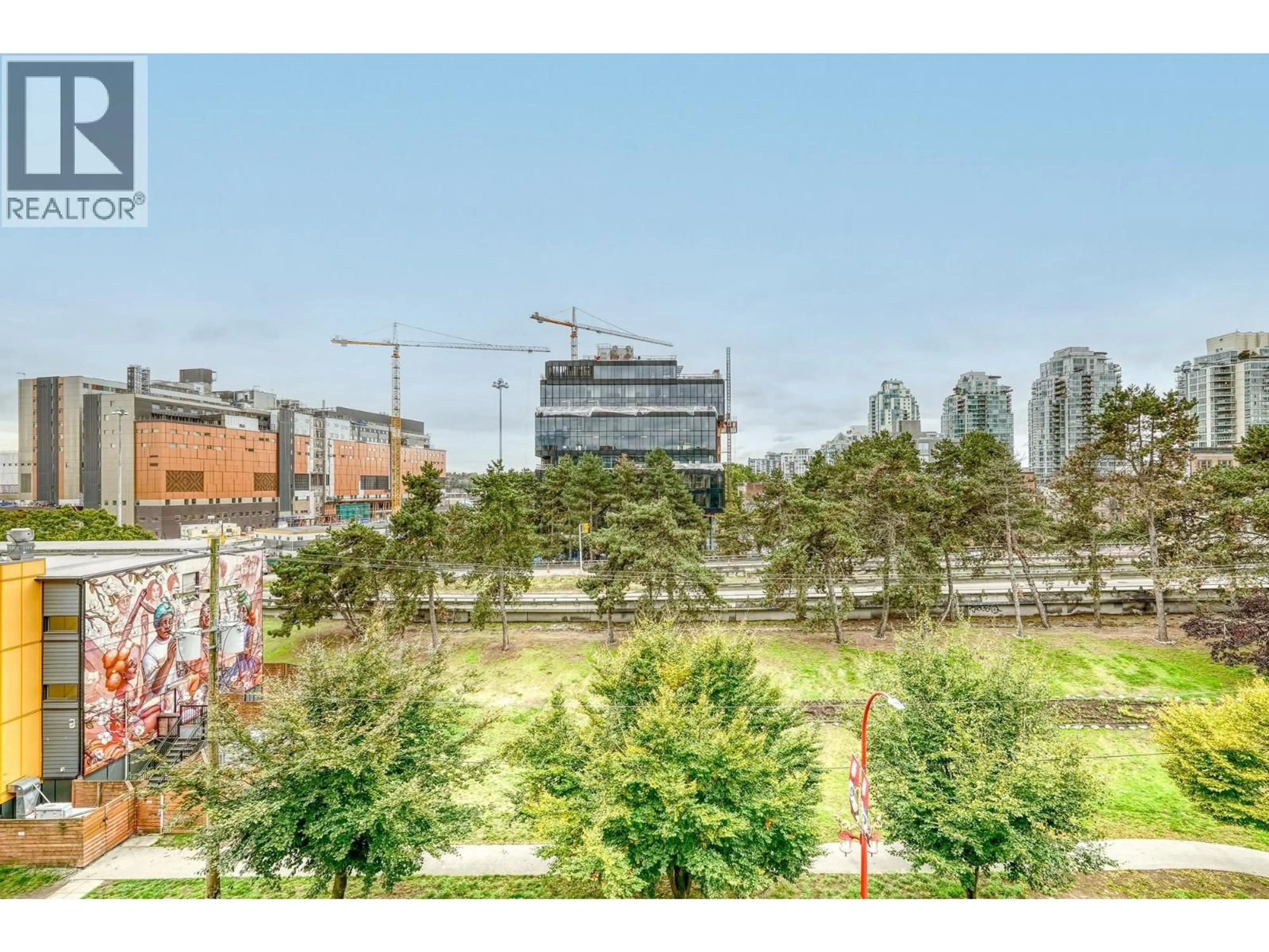 A pic from outside/outdoor area/front of a property/back of a property/a pic from drone, city buildings view from balcony for 516 - 221 UNION STREET, Vancouver British Columbia V6A0B4