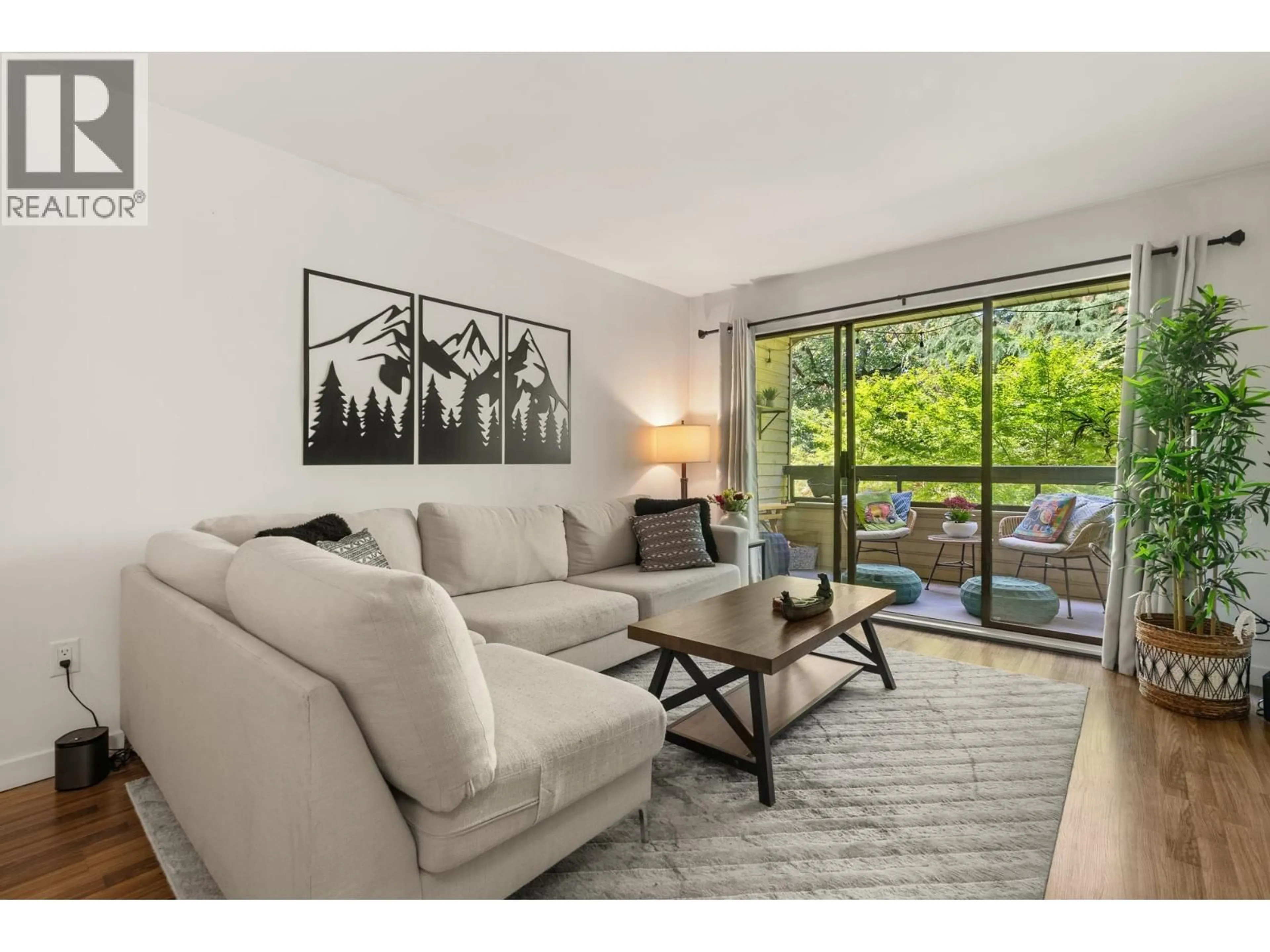 Living room with furniture, unknown for 206 - 2234 PRINCE ALBERT STREET, Vancouver British Columbia V5T4K9