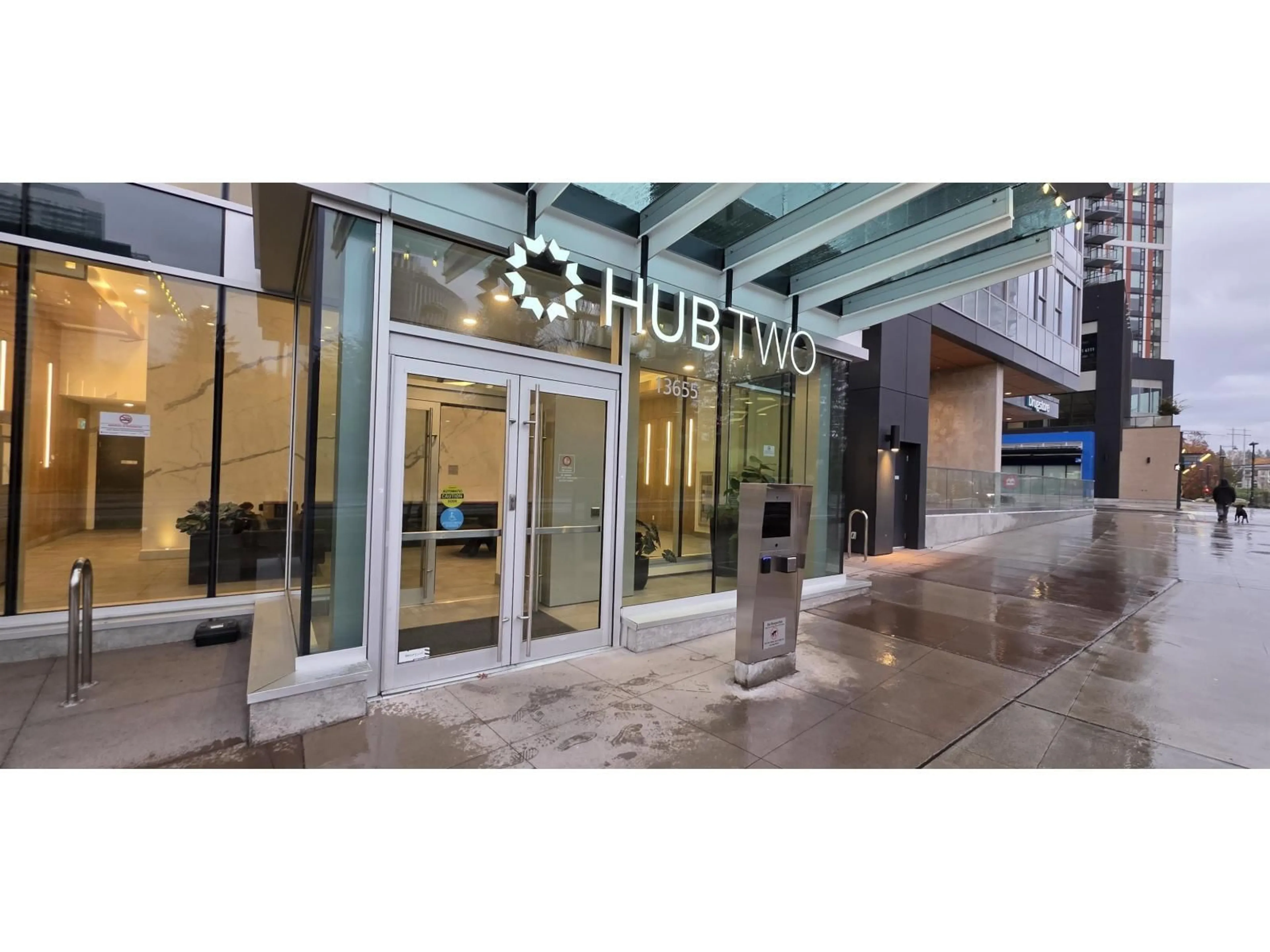 Lobby for 812 - 13655 FRASER HIGHWAY, Surrey British Columbia V3T0P8