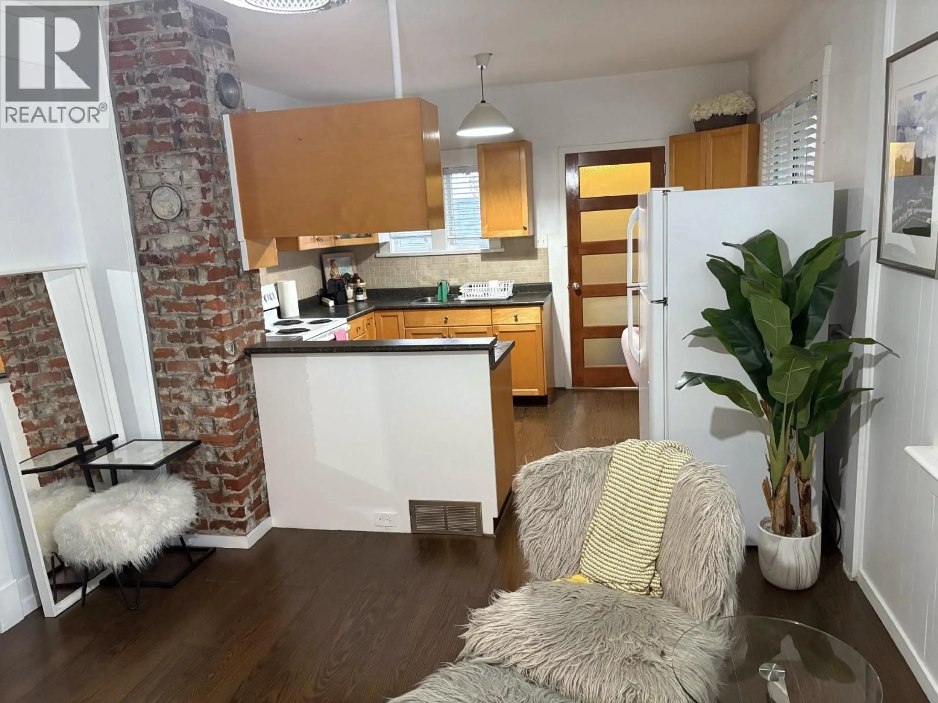 Open concept kitchen, unknown for 4605 FRASER STREET, Vancouver British Columbia V5V4H1