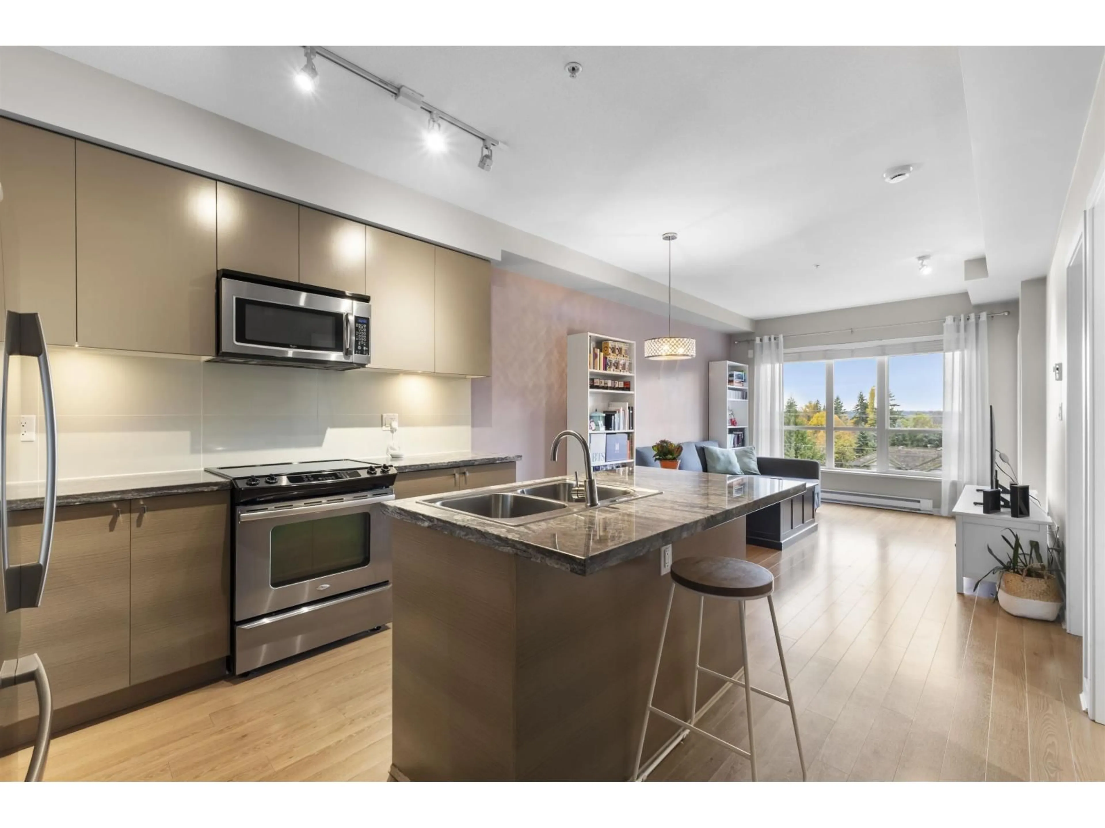 Open concept kitchen, unknown for 301 - 6430 194 STREET, Surrey British Columbia V4N6J7