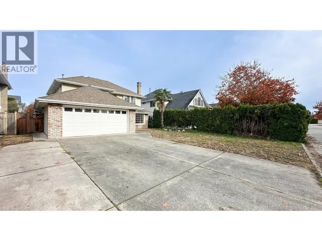 6159 45 AVENUE, Delta 2