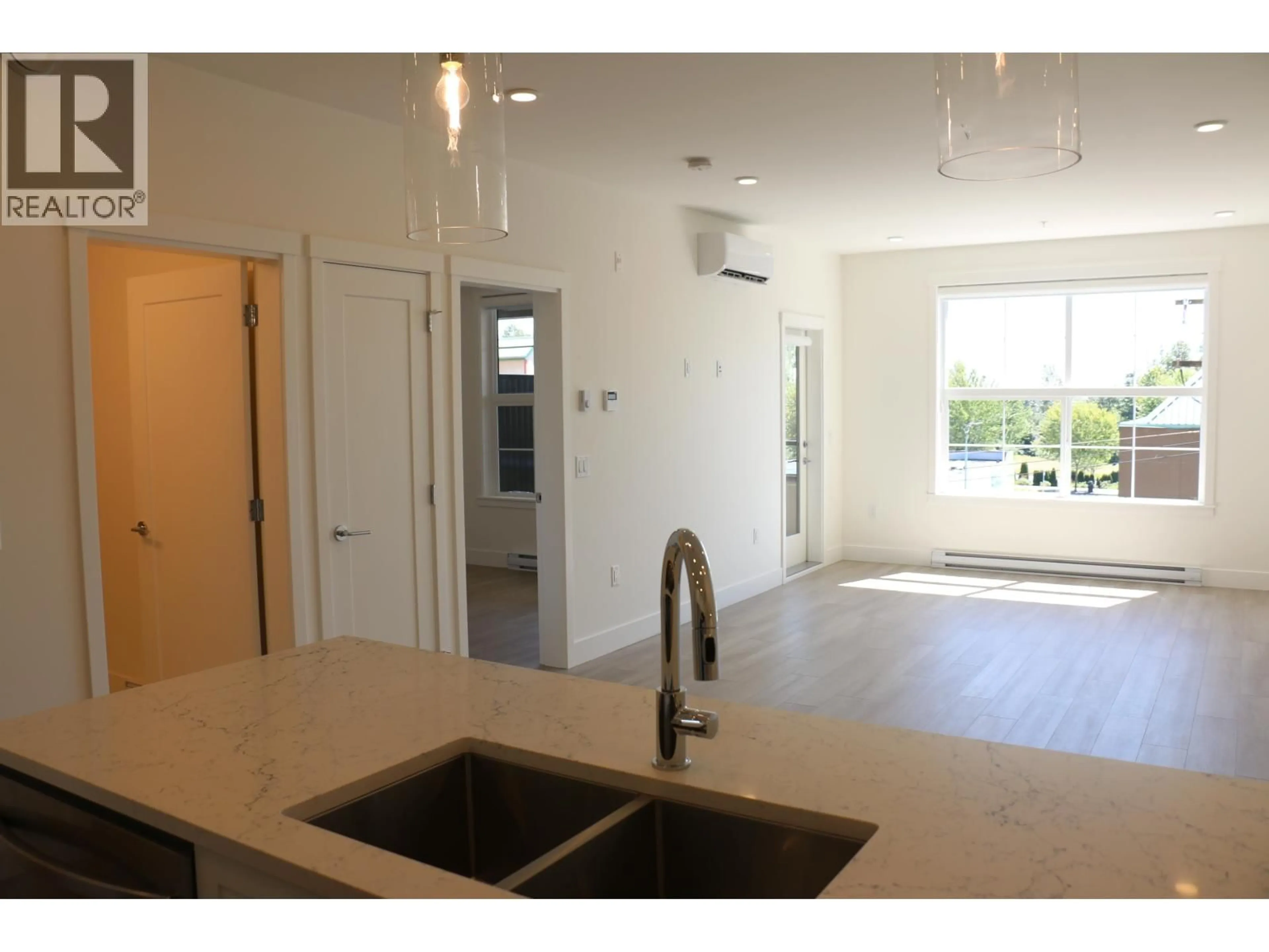 Open concept kitchen, unknown for 308 - 22633 SELKIRK AVENUE, Maple Ridge British Columbia V2X1C7