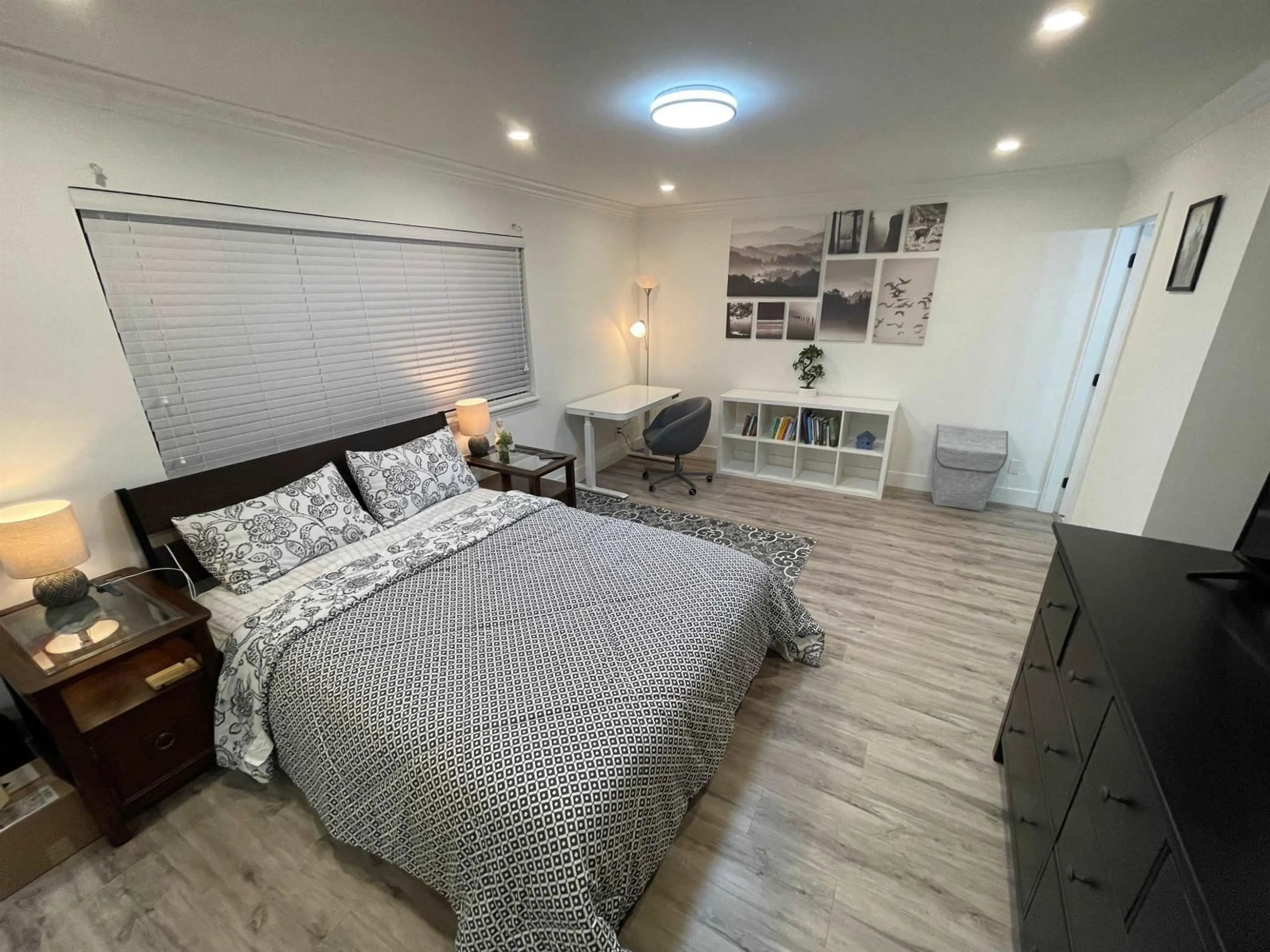 A pic of a room for 222 - 9462 PRINCE CHARLES, Surrey British Columbia V3V1S6