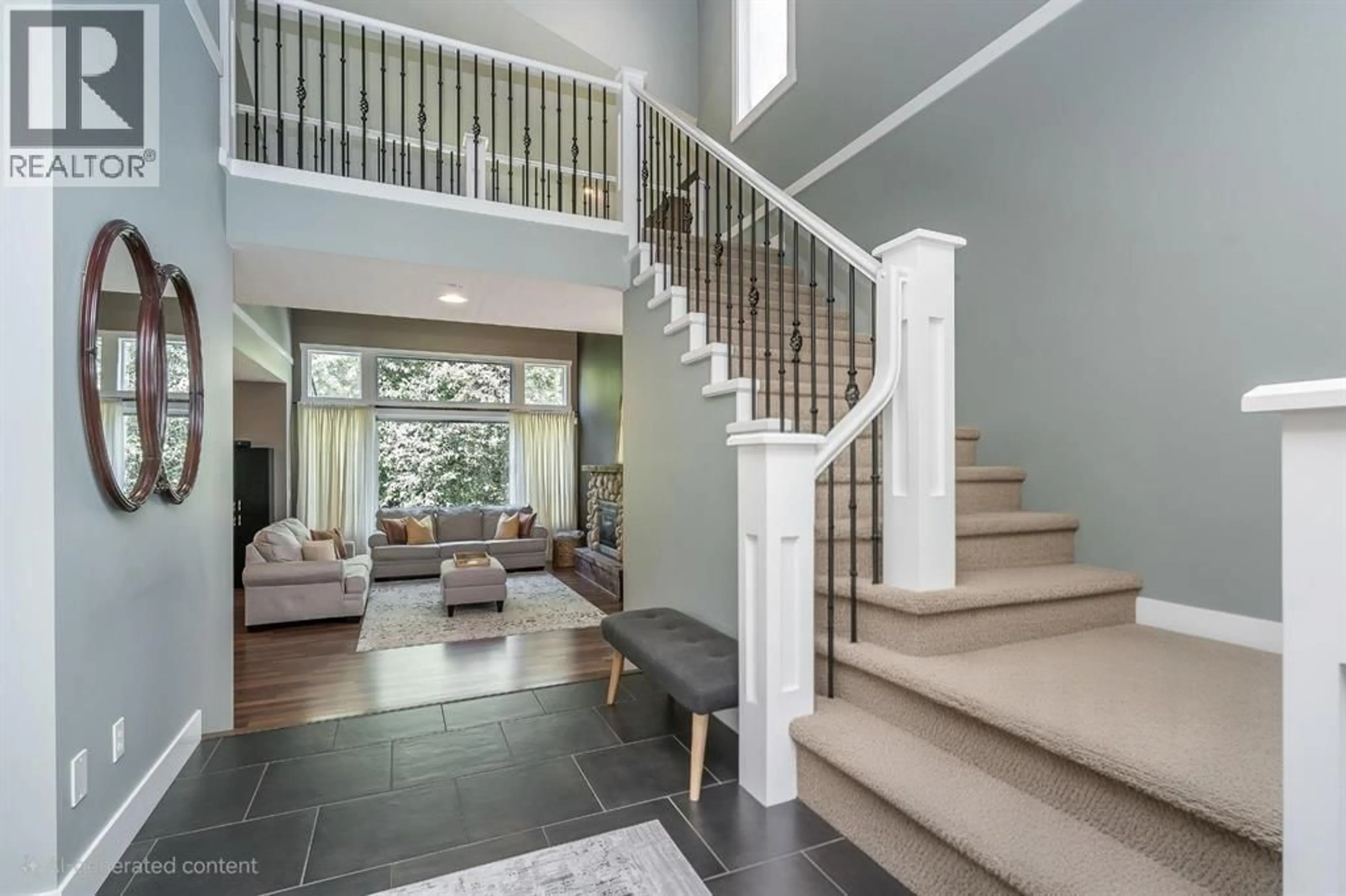 Indoor foyer for 4 - 13887 DOCKSTEADER LOOP, Maple Ridge British Columbia V4R0A2