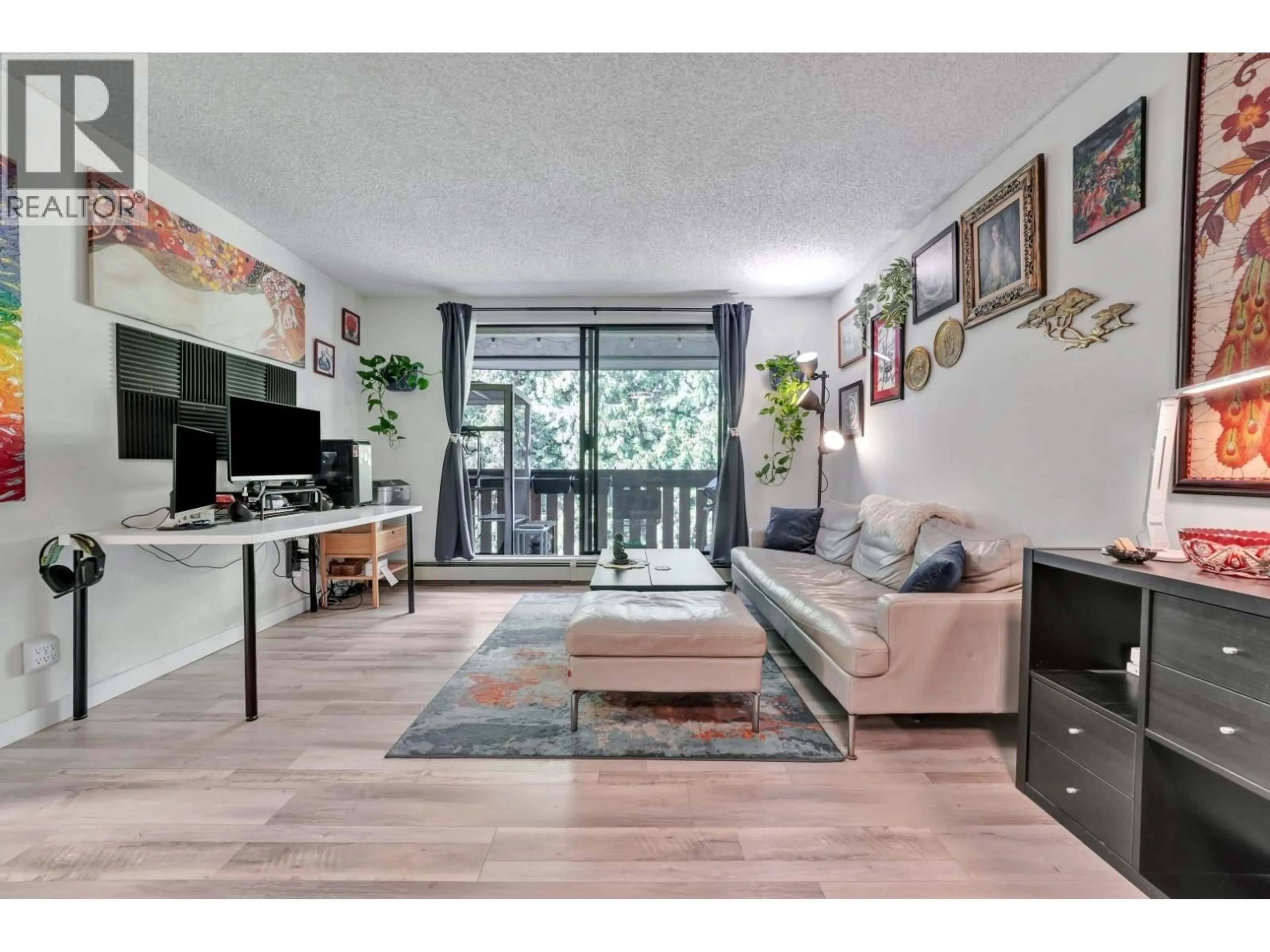 Living room with furniture, wood/laminate floor for 316 - 8900 CITATION DRIVE, Richmond British Columbia V6Y3A3