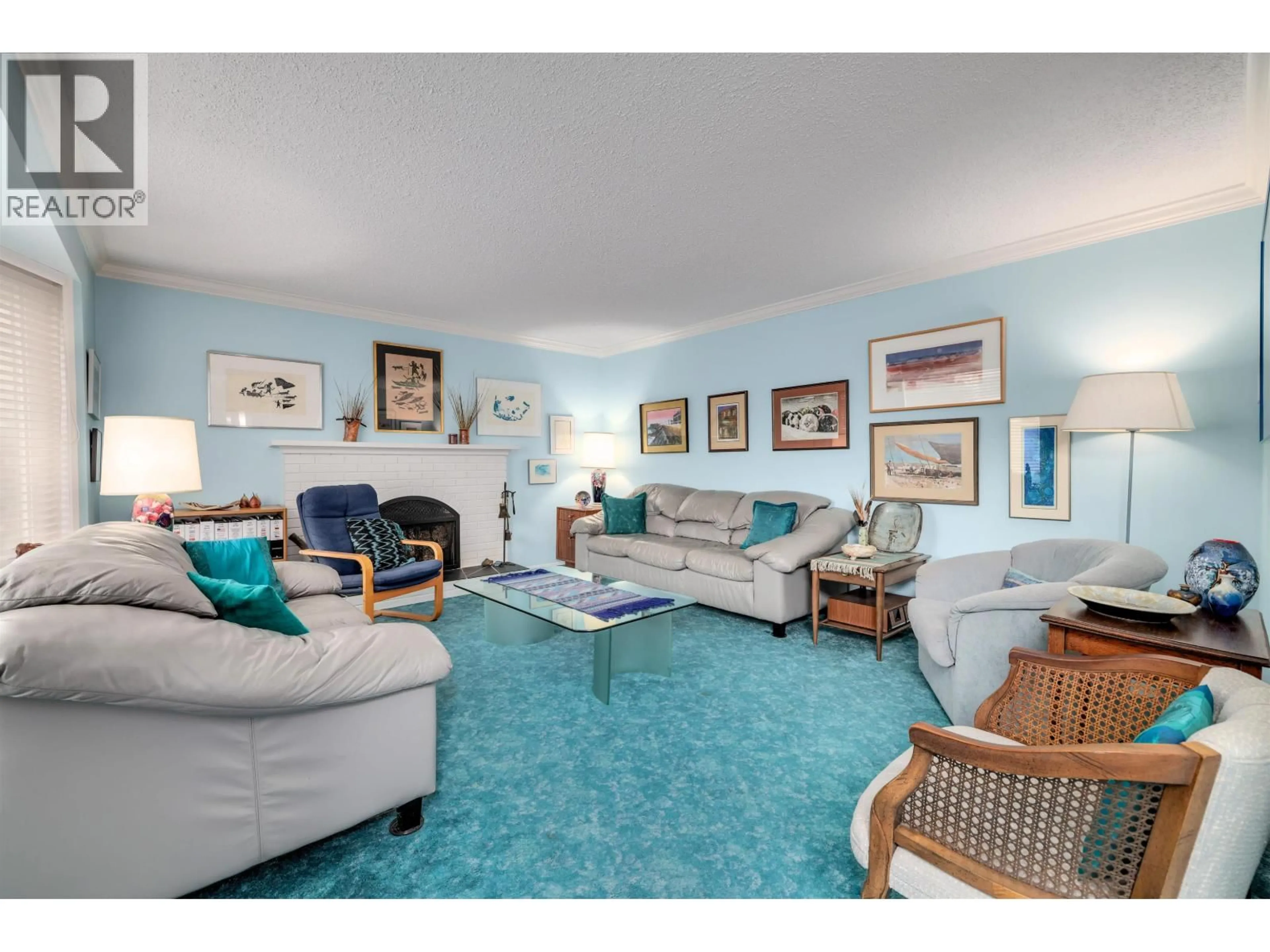 Living room with furniture, unknown for 9280 GLENBROOK DRIVE, Richmond British Columbia V7A1Y2