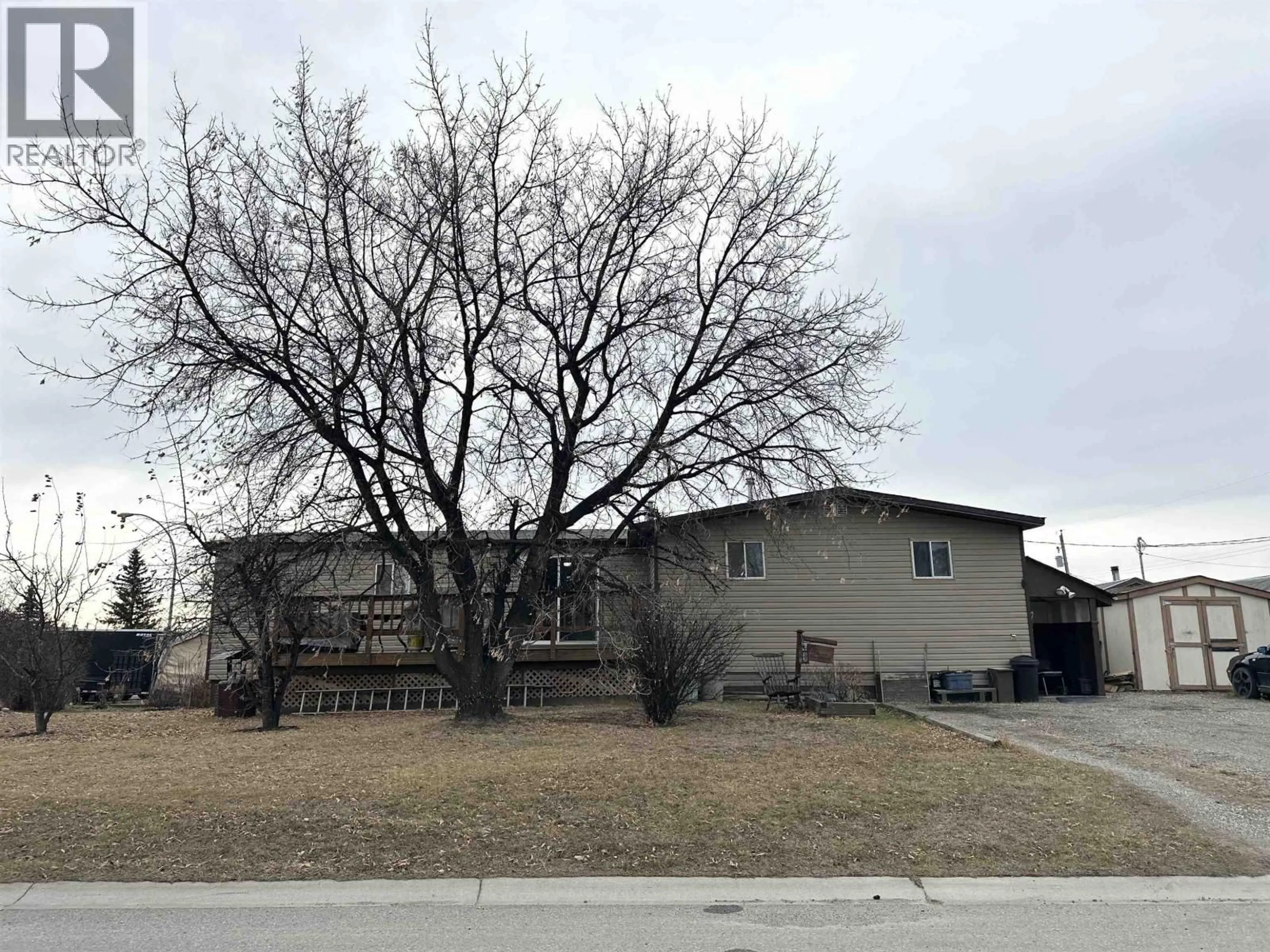 Unknown for 10608 101 STREET, Taylor British Columbia V0C2K0