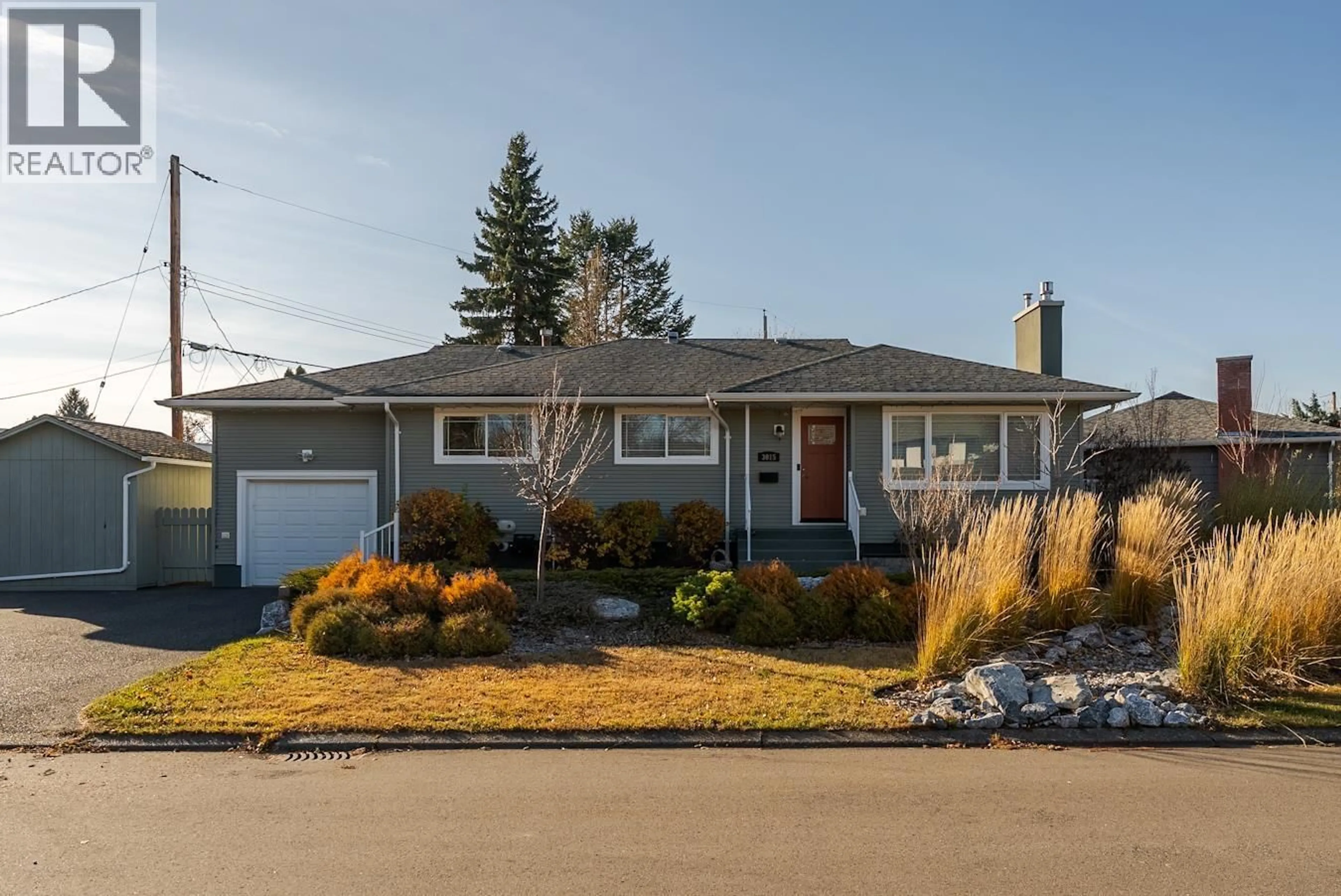 Home with vinyl exterior material, street for 3015 NECHAKO DRIVE, Prince George British Columbia V2M3B1