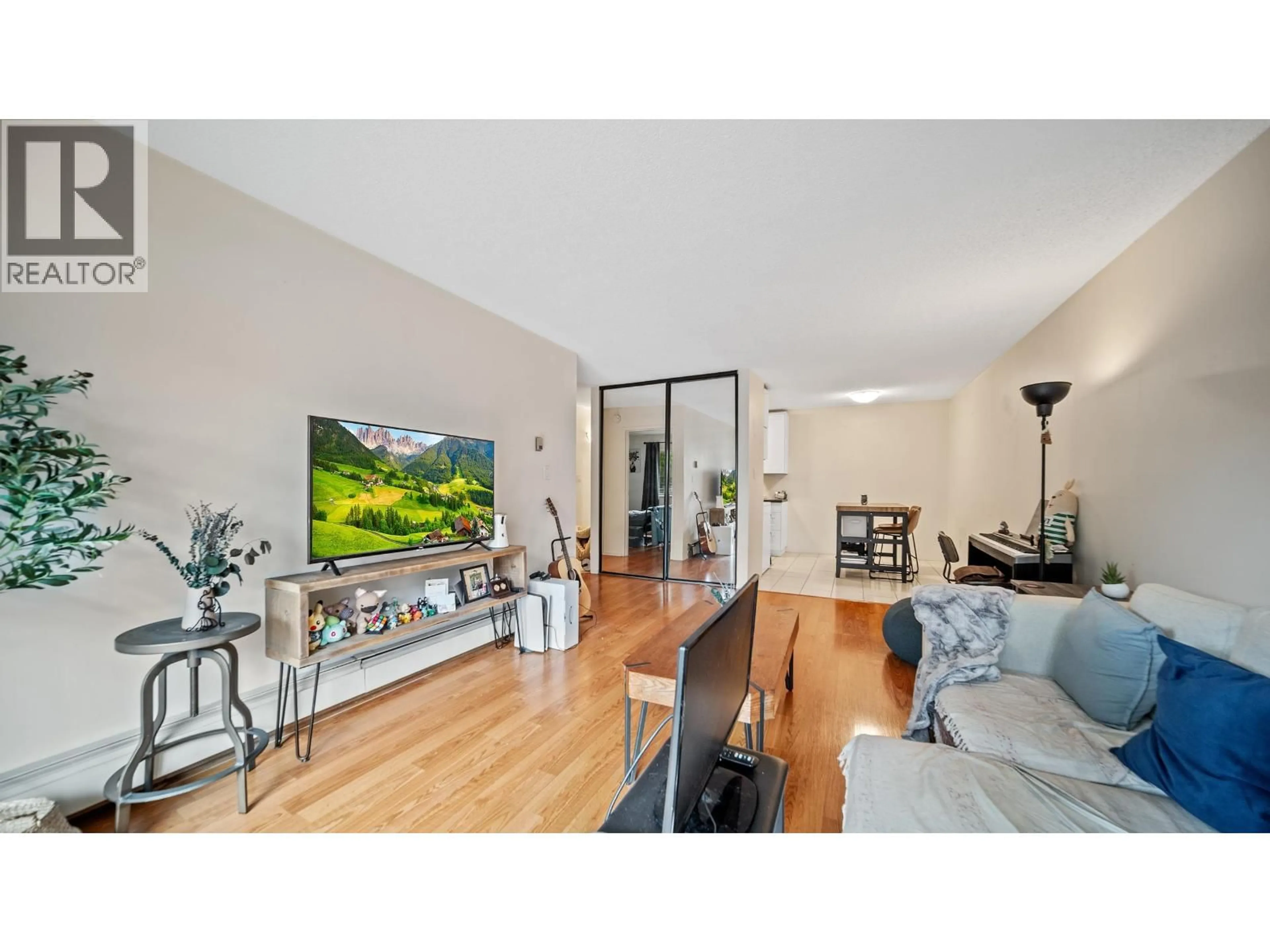 Unknown for 229 - 2033 TRIUMPH STREET, Vancouver British Columbia V5L4X3