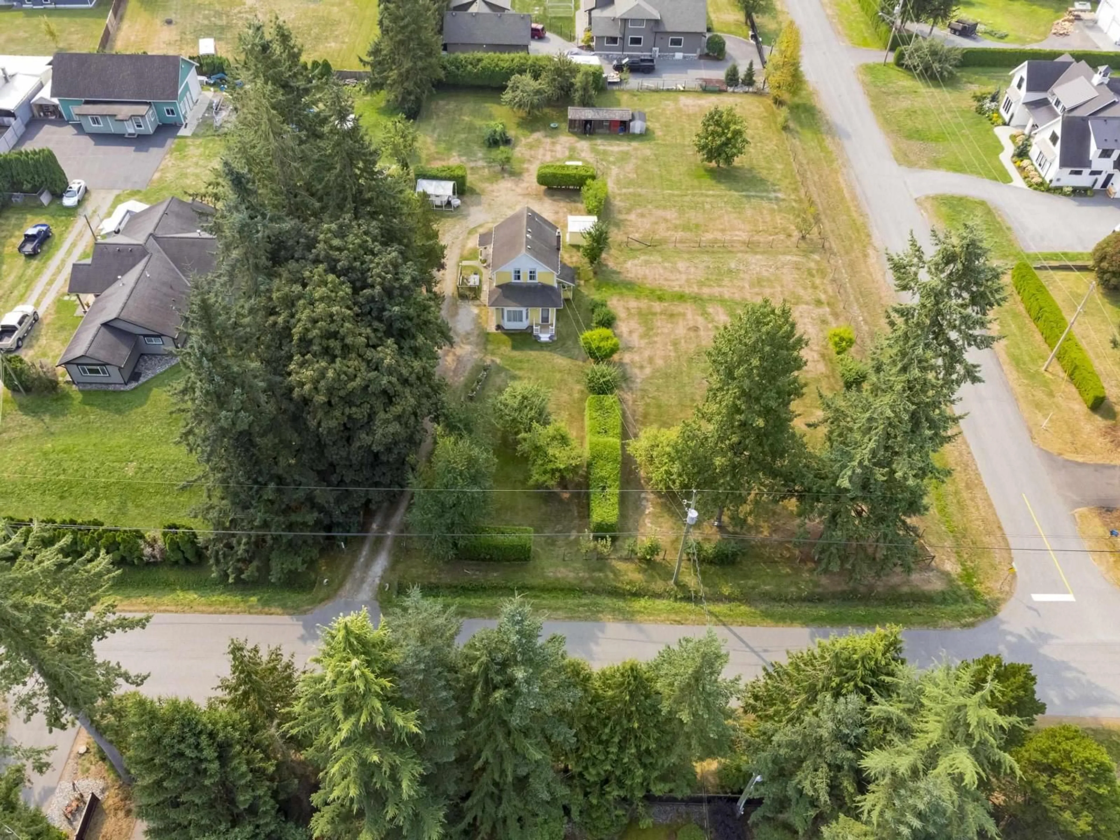 A pic from outside/outdoor area/front of a property/back of a property/a pic from drone, street for 24666 50, Langley British Columbia V2Z1E7